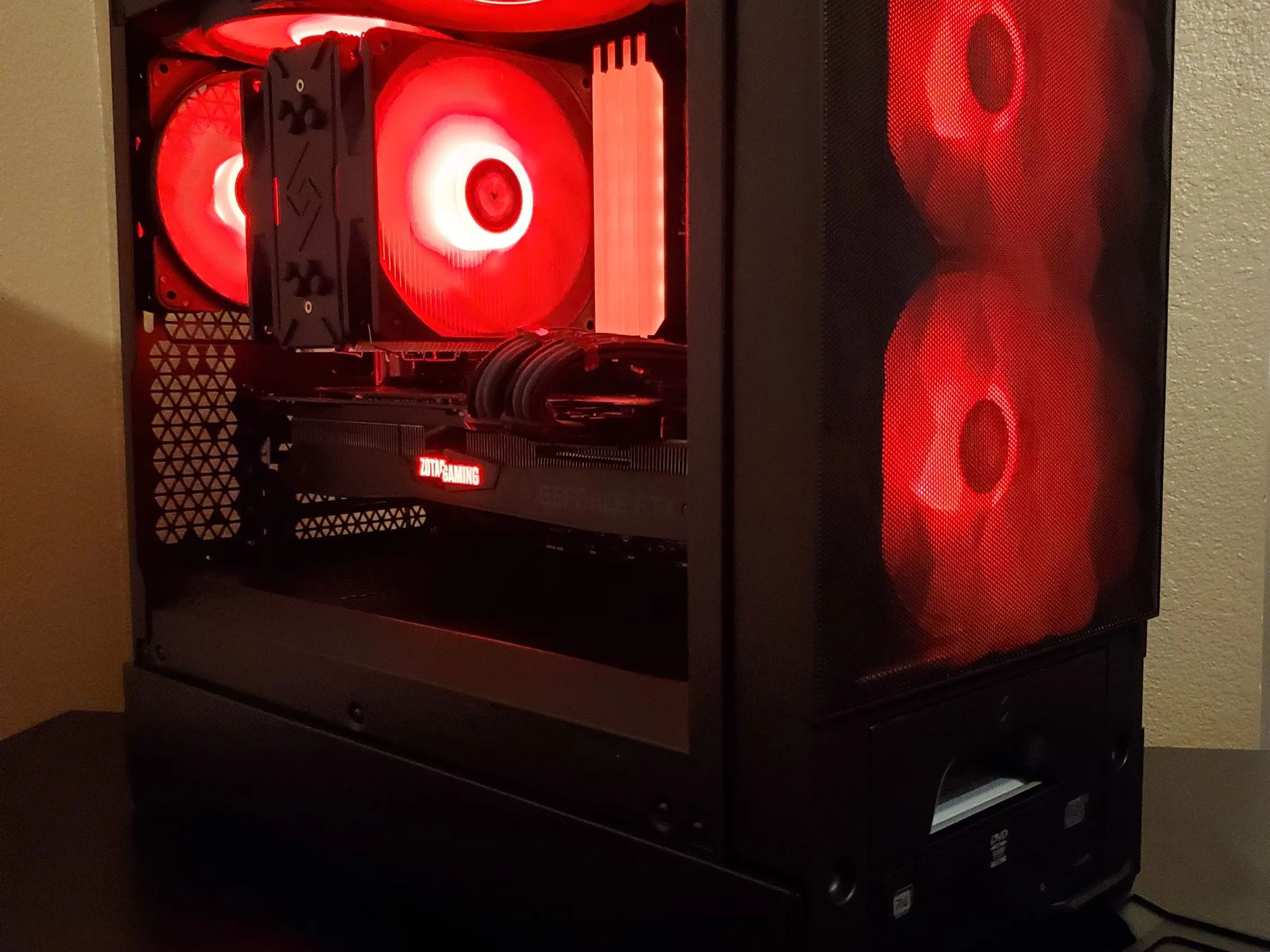 Ryzen 5 5600G | RTX 2070 | 32GB RAM | 1TB M.2 SSD