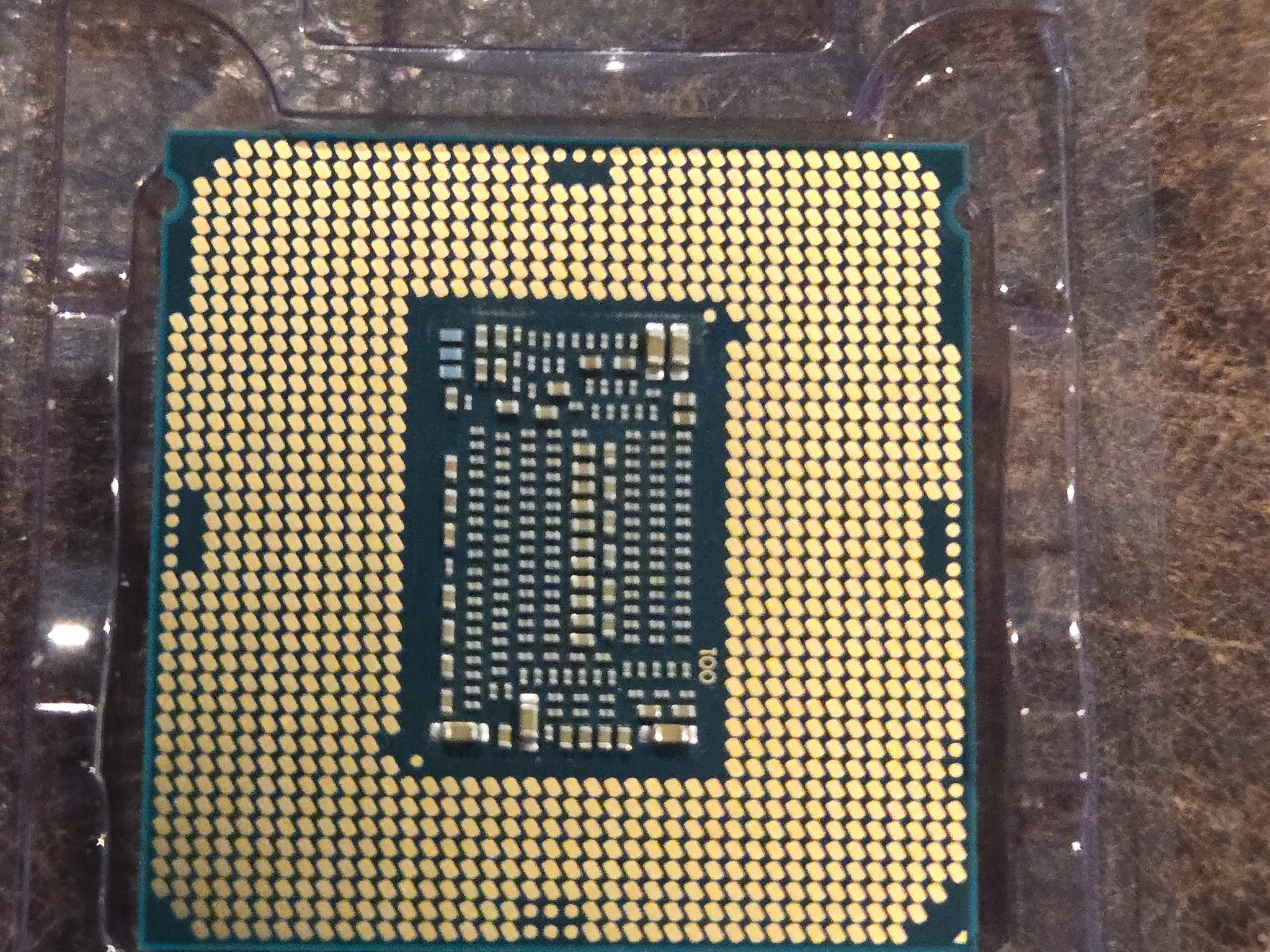 Intel Core i5-9400F Processor 9M Cache, up to 4.10 GHz