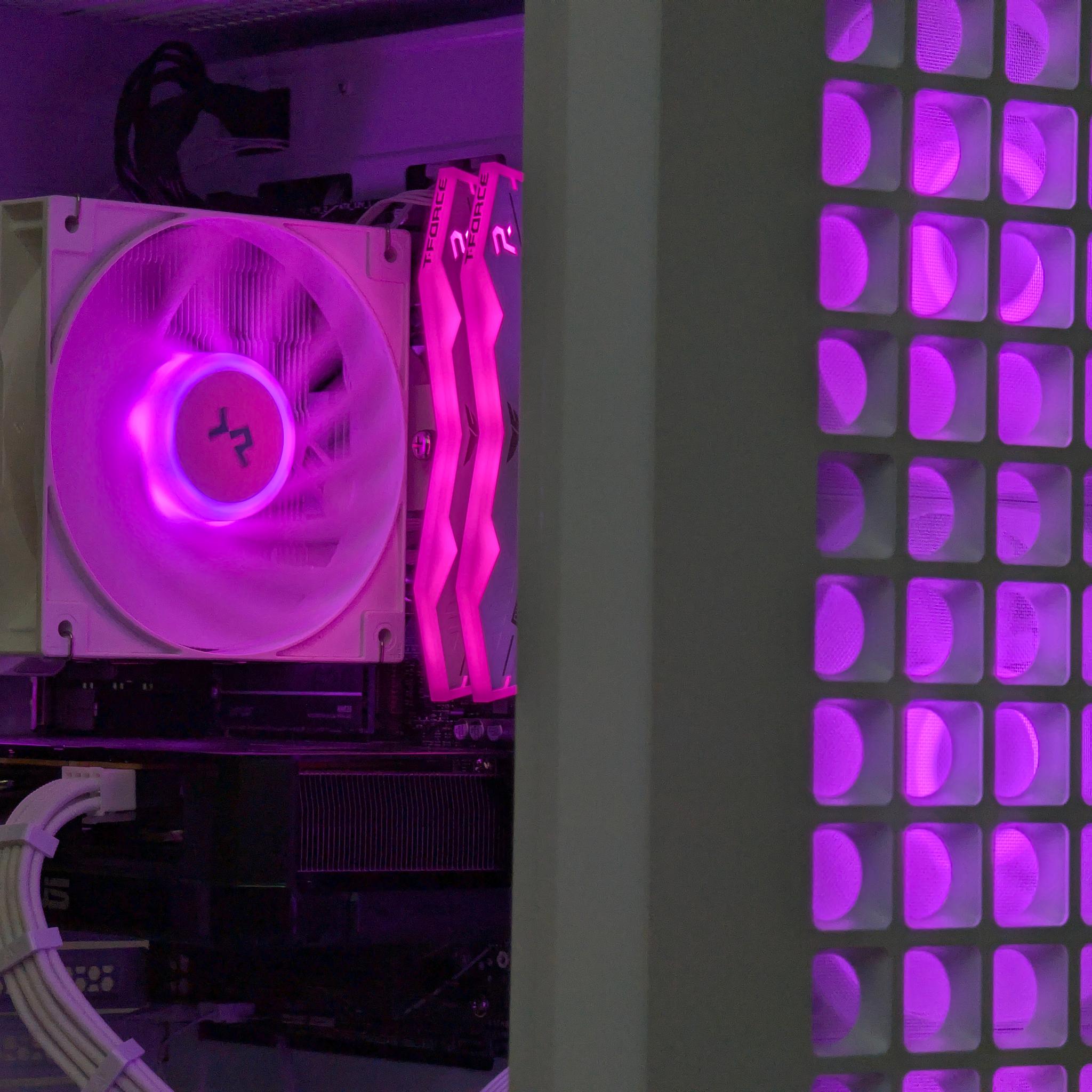 🤍🩷Ryzen 5 7600x | RTX 5060 | 1TB SSD | Gaming PC🩷🤍