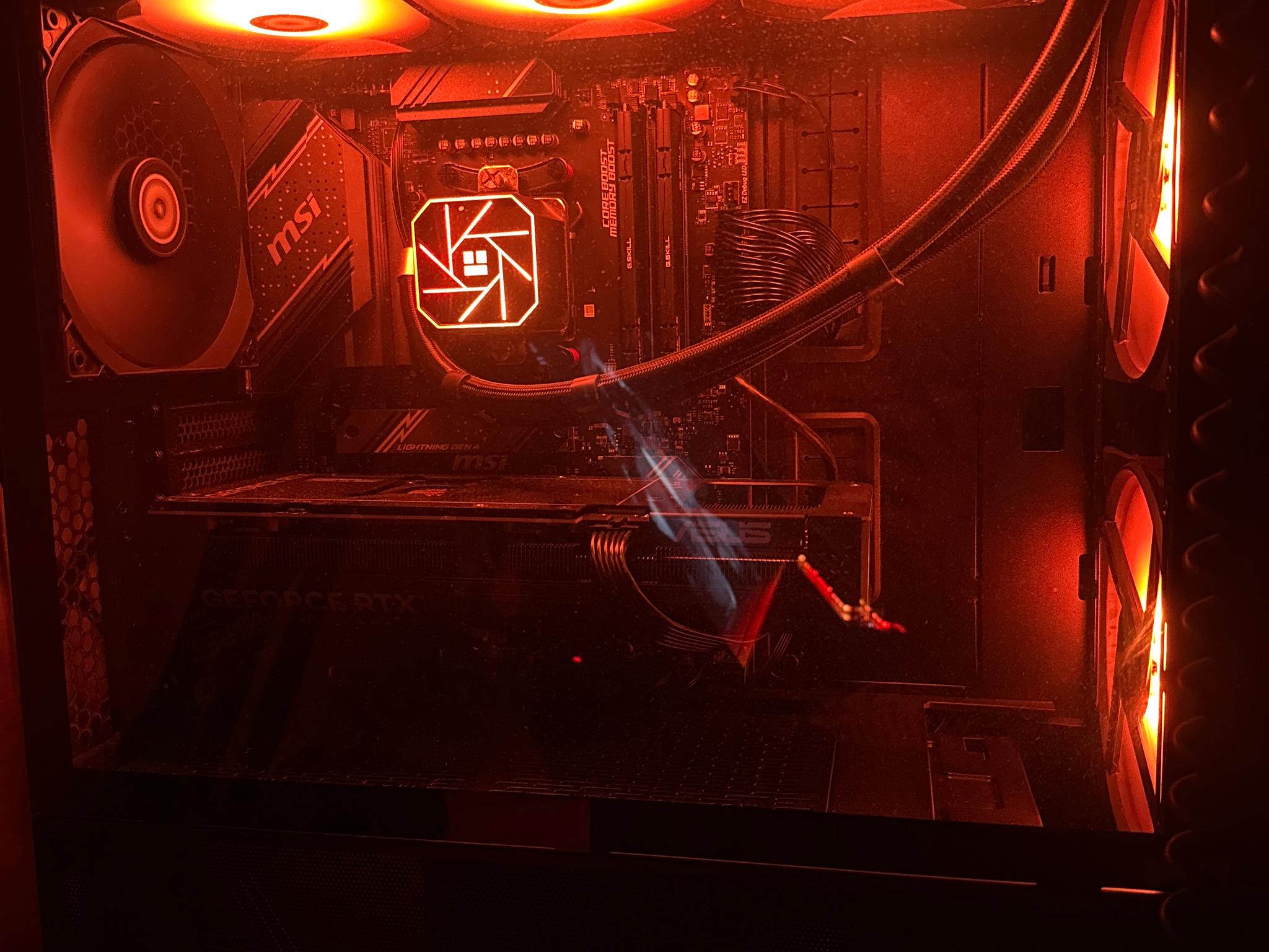 PREMIUM HIGH FPS GAMING PC