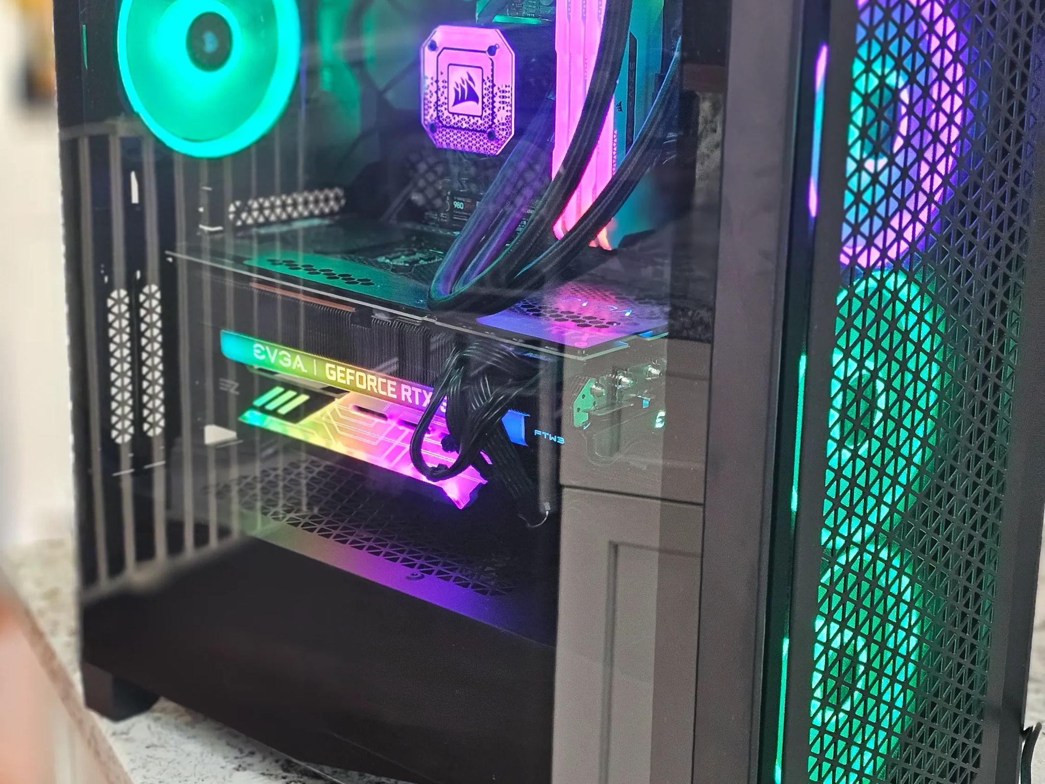 On sale!! Corsair 4000D- Airflow Ryzen 7 5800X3D - EVGA 3080 10GB, 32 GB Crucial 3600MHZ
