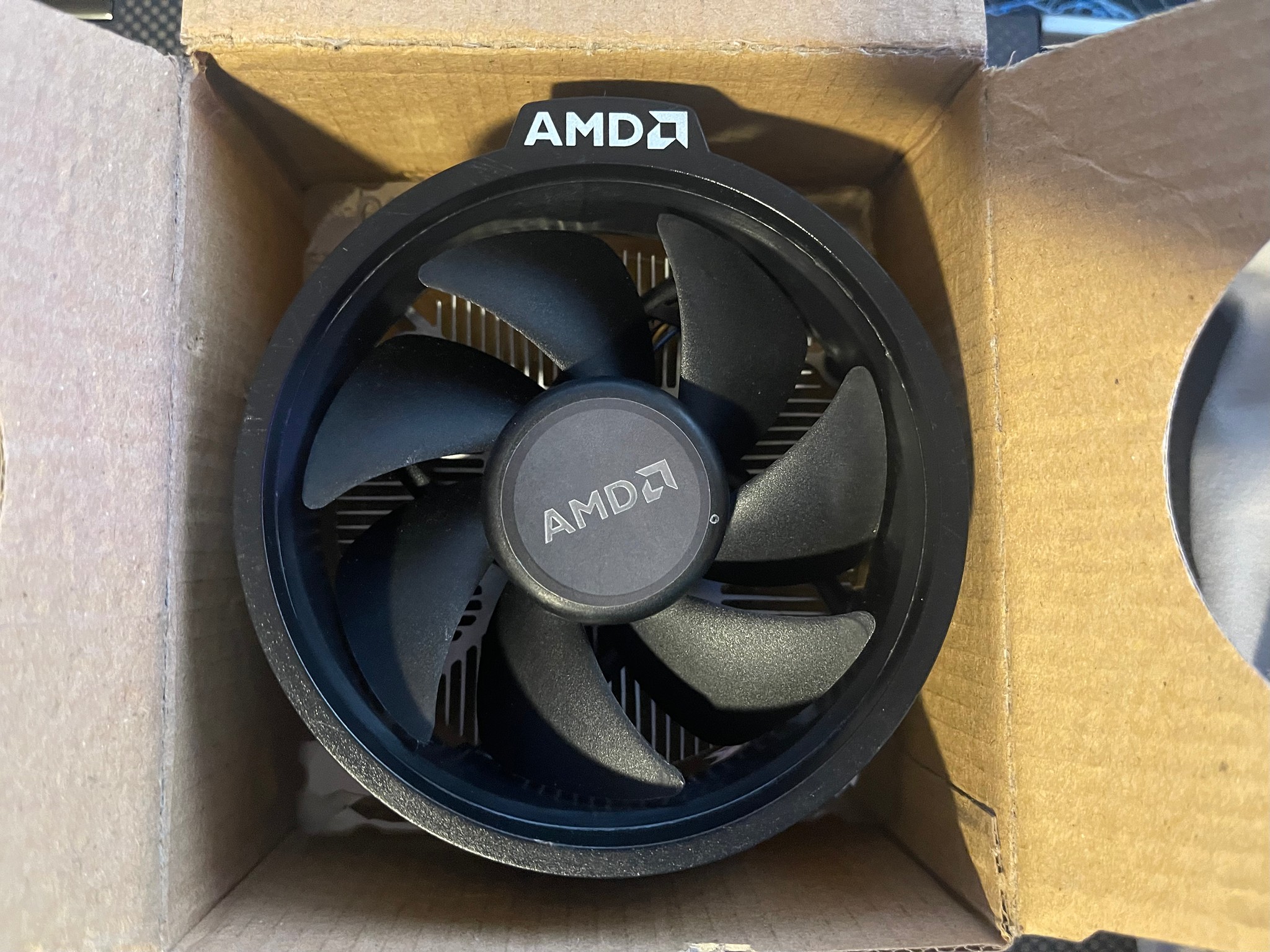 Used, AMD Ryzen 3 3200G with cooler and box