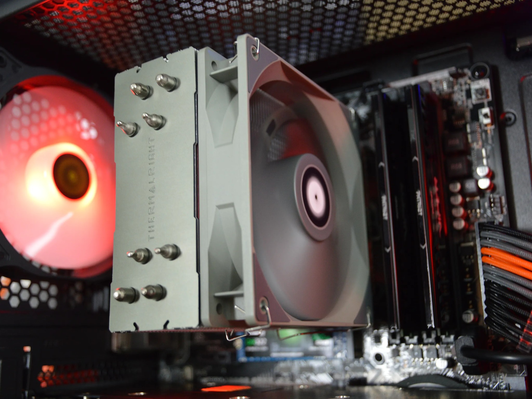 🔥⚫️| RX Vega 64 8GB | INTEL i7-4790k | 16GB DDR3 RAM | 512GB NVME SSD | Ring of Flame |