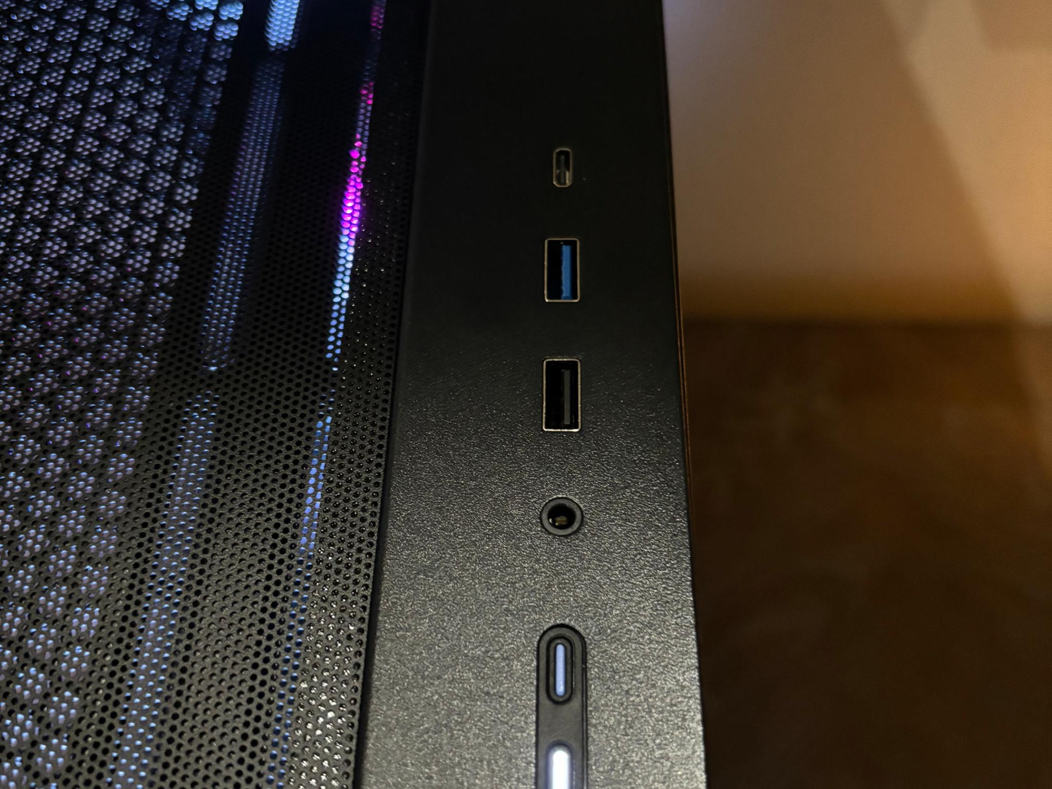 GTX 1080 | Ryzen 5500 | 16GB | 1TB NVMe