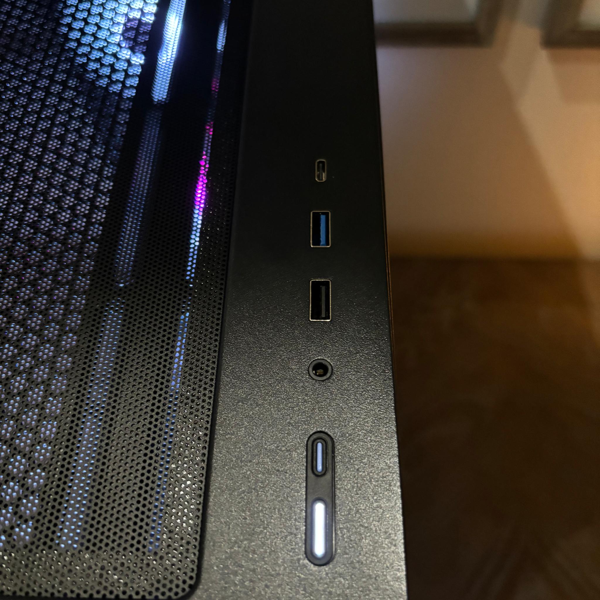 GTX 1080 | Ryzen 5500 | 16GB | 1TB NVMe