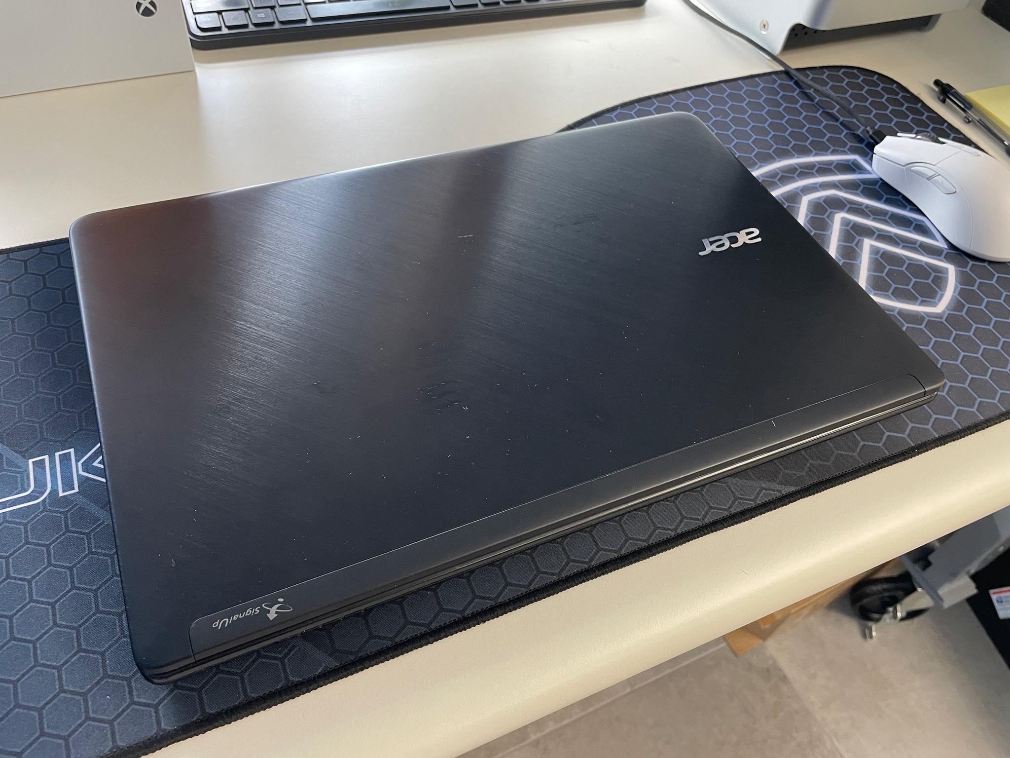 Acer Travelmate P