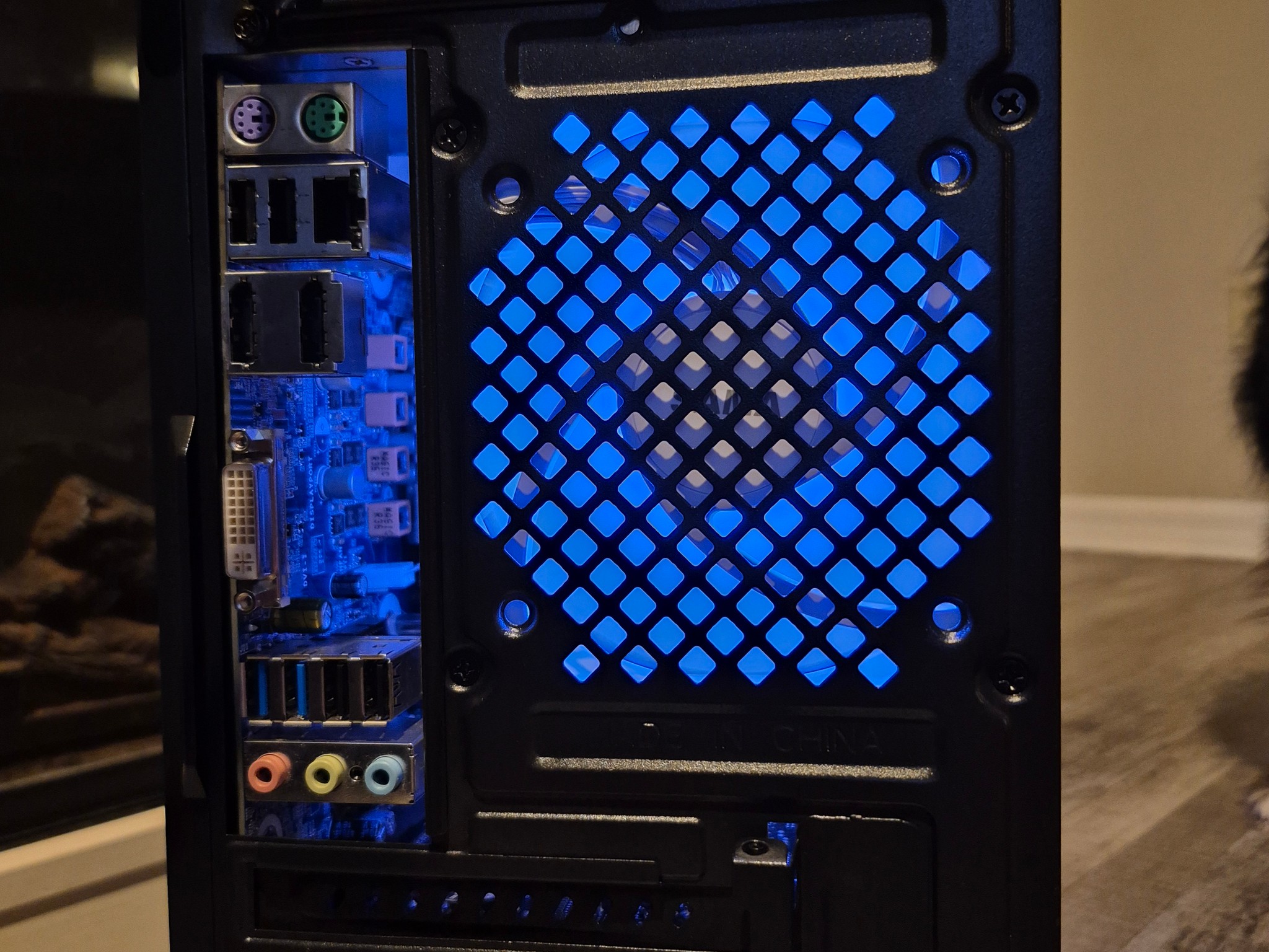 90 FPS Fortnite | i5-4570, 16GB RAM, 500GB SSD, GTX 950 2GB