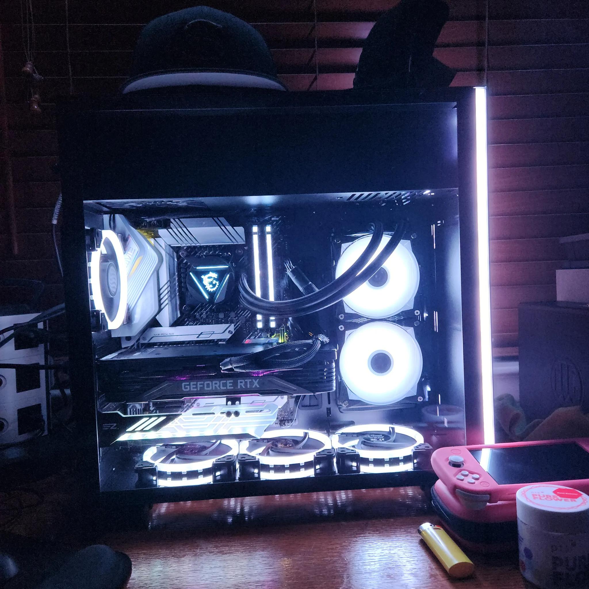 i7 11700k - RTX 4070 - 2TB Gen 4 NVME - 32GB DDR4 RAM