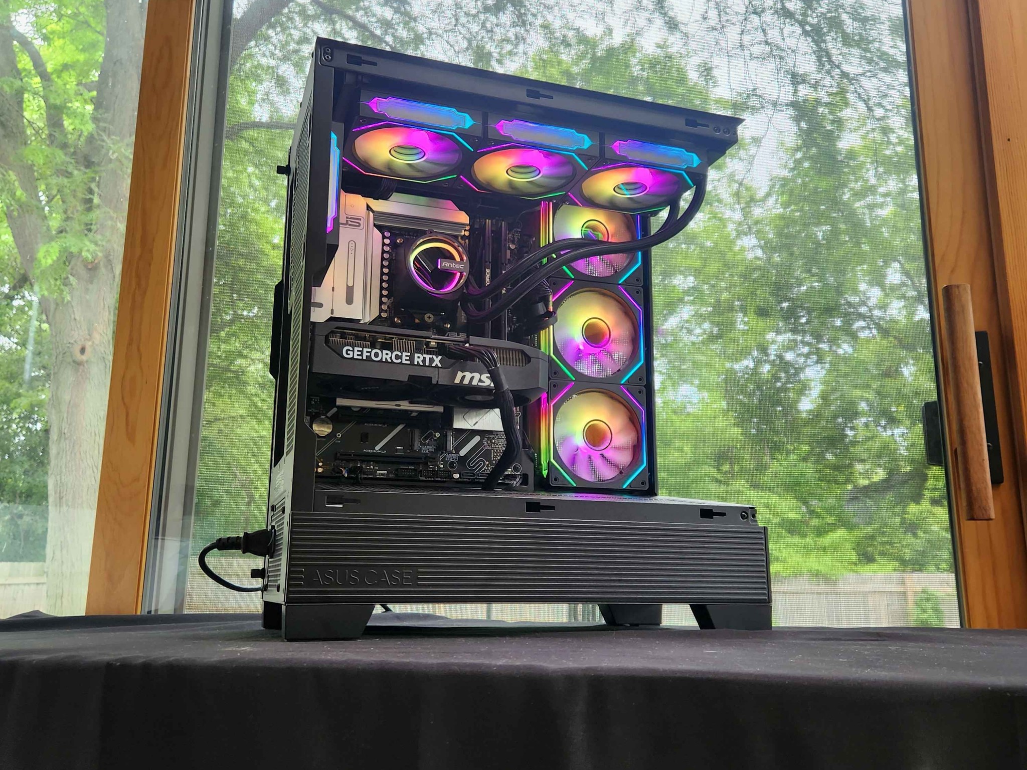 🍀RTX 5070 | Ryzen 9 7900X | 32GB DDR5 | 2TB NVMe | WiFi | Windows
