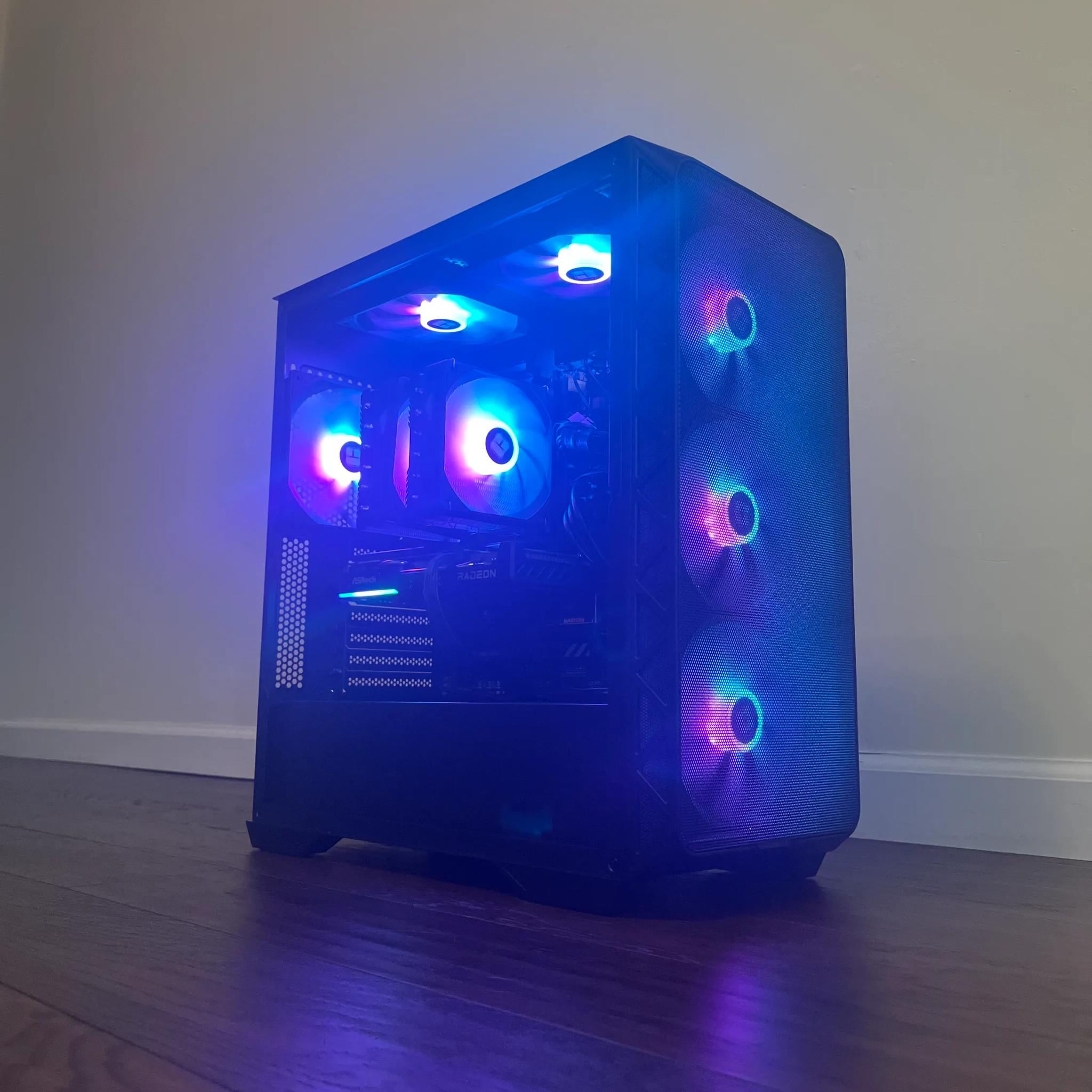 9060XT -16gb-SURROUND SOUND 7.1-Ryzen 7700X-32gb ram-2TB-WI-FI 7& Ethernet 2.5g FULLY ARG...