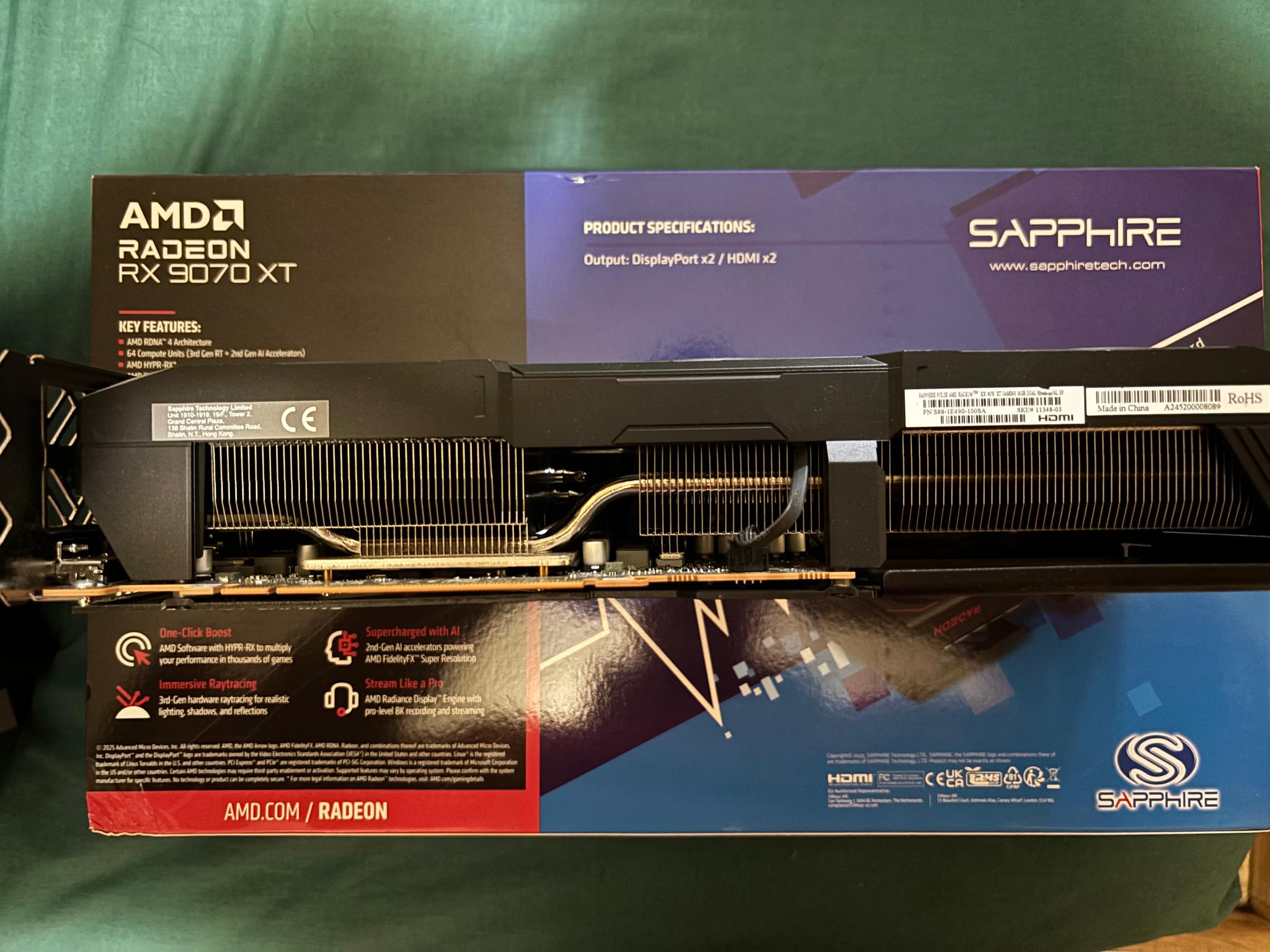 Sapphire Pulse AMD Radeon 9070 XT