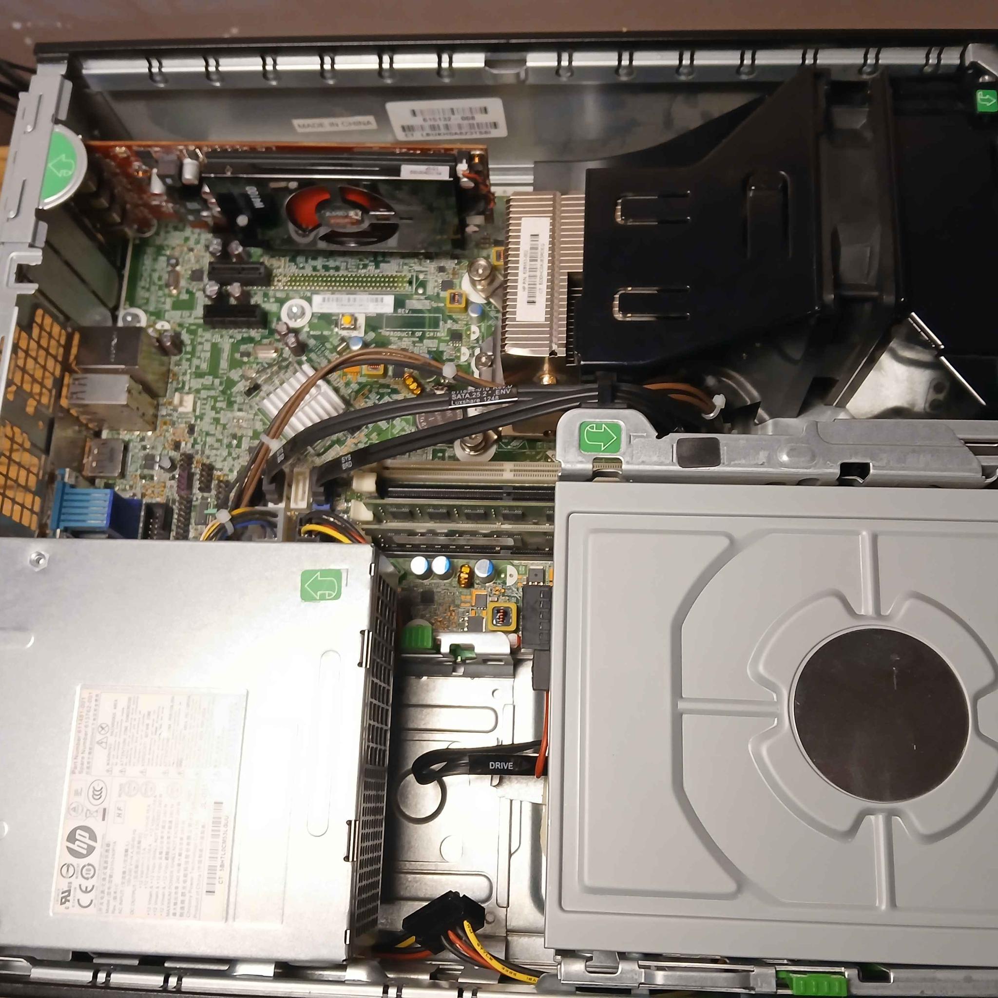 Xeon e3-1240 | FirePro W4100 | 8gb 1600MHz | 240gb ssd