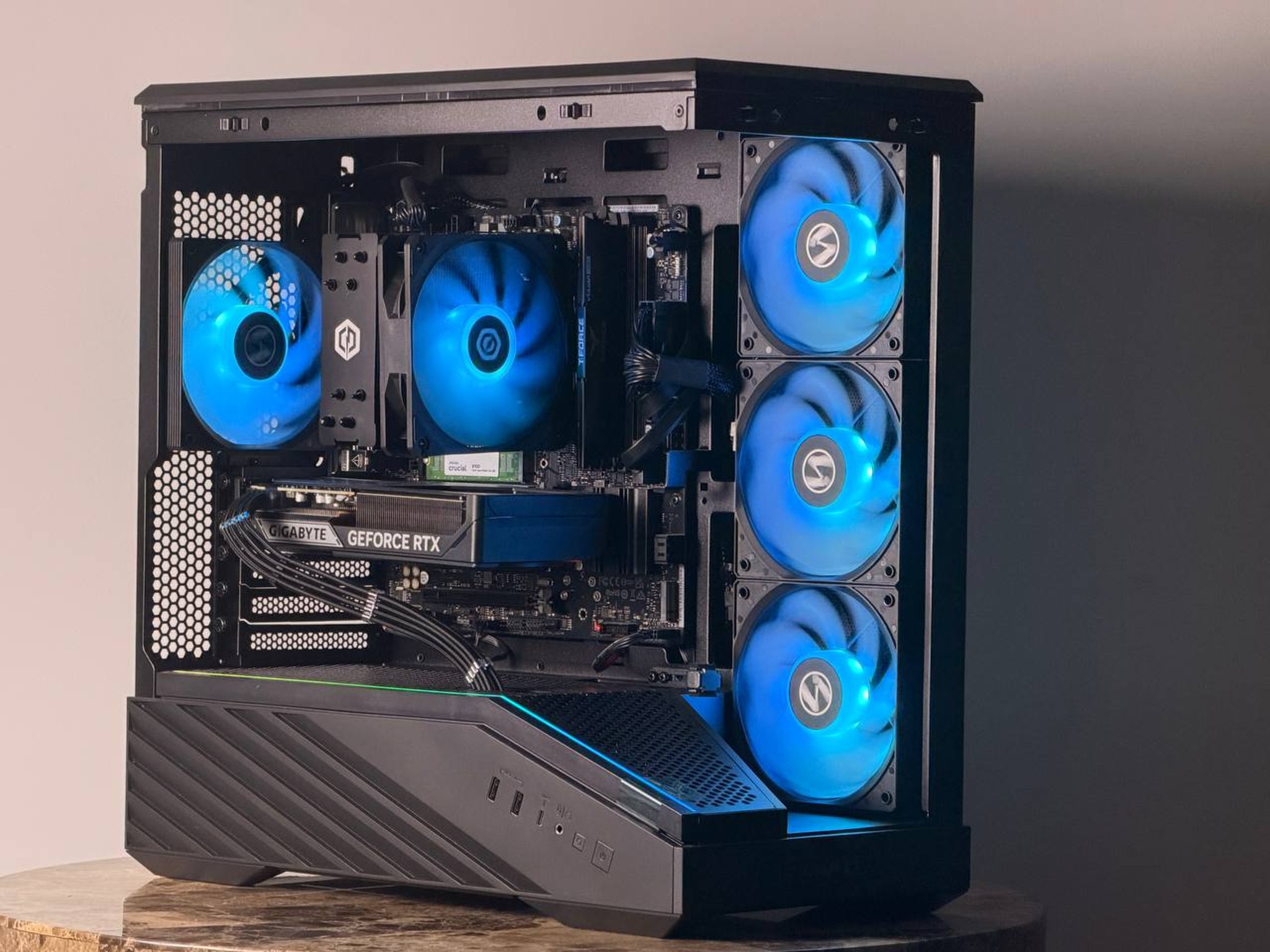FREE SHIPPING 🖤🌈 Black RGB Gaming PC | RTX 5060 Ti | AMD Ryzen 7 8700F | 1 TB NVME | 16 GB DDR5
