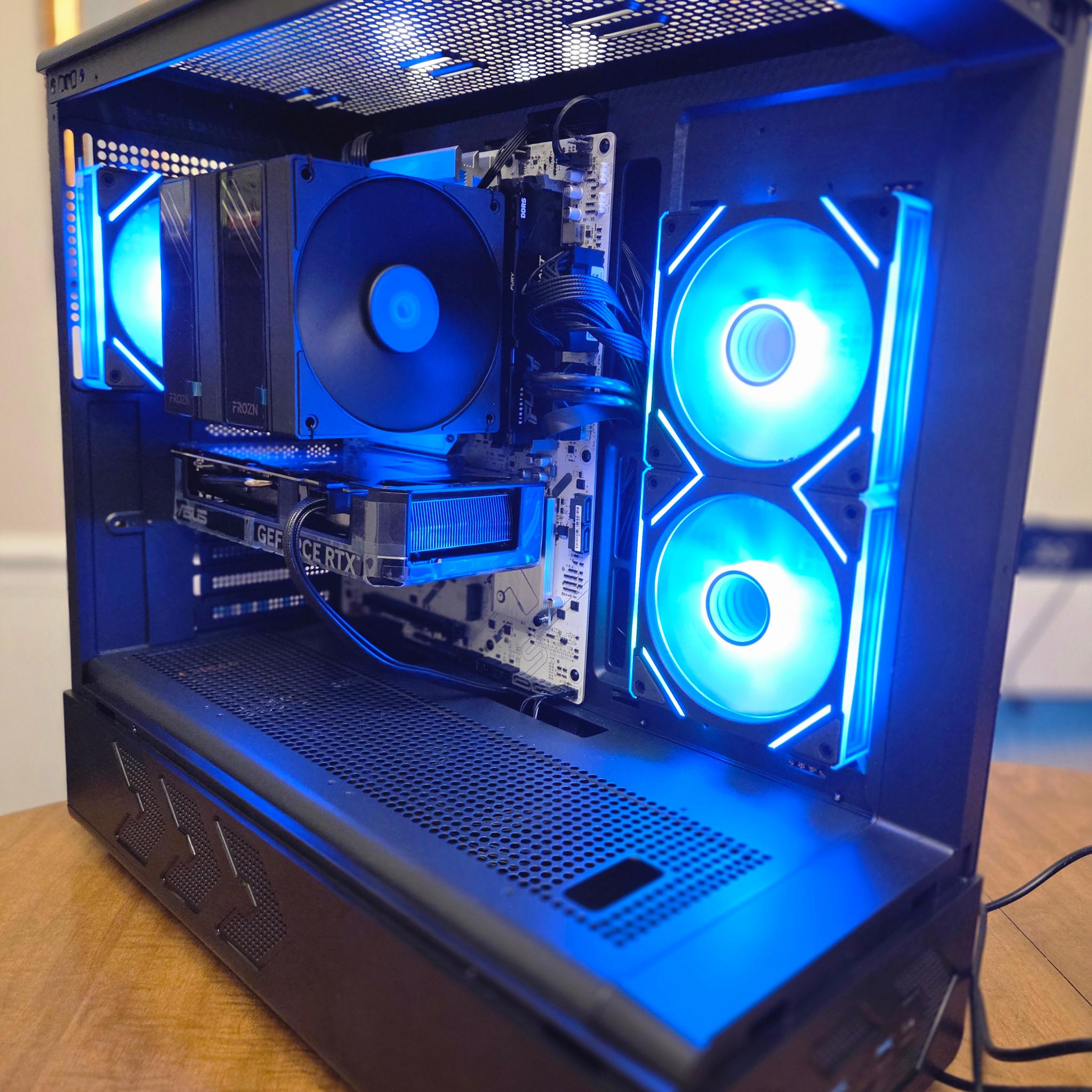 ASUS Gaming PC Build, R7 7700x-ASUS 4070 EVO OC-32GB Kingston-2TB WD Blue S5000