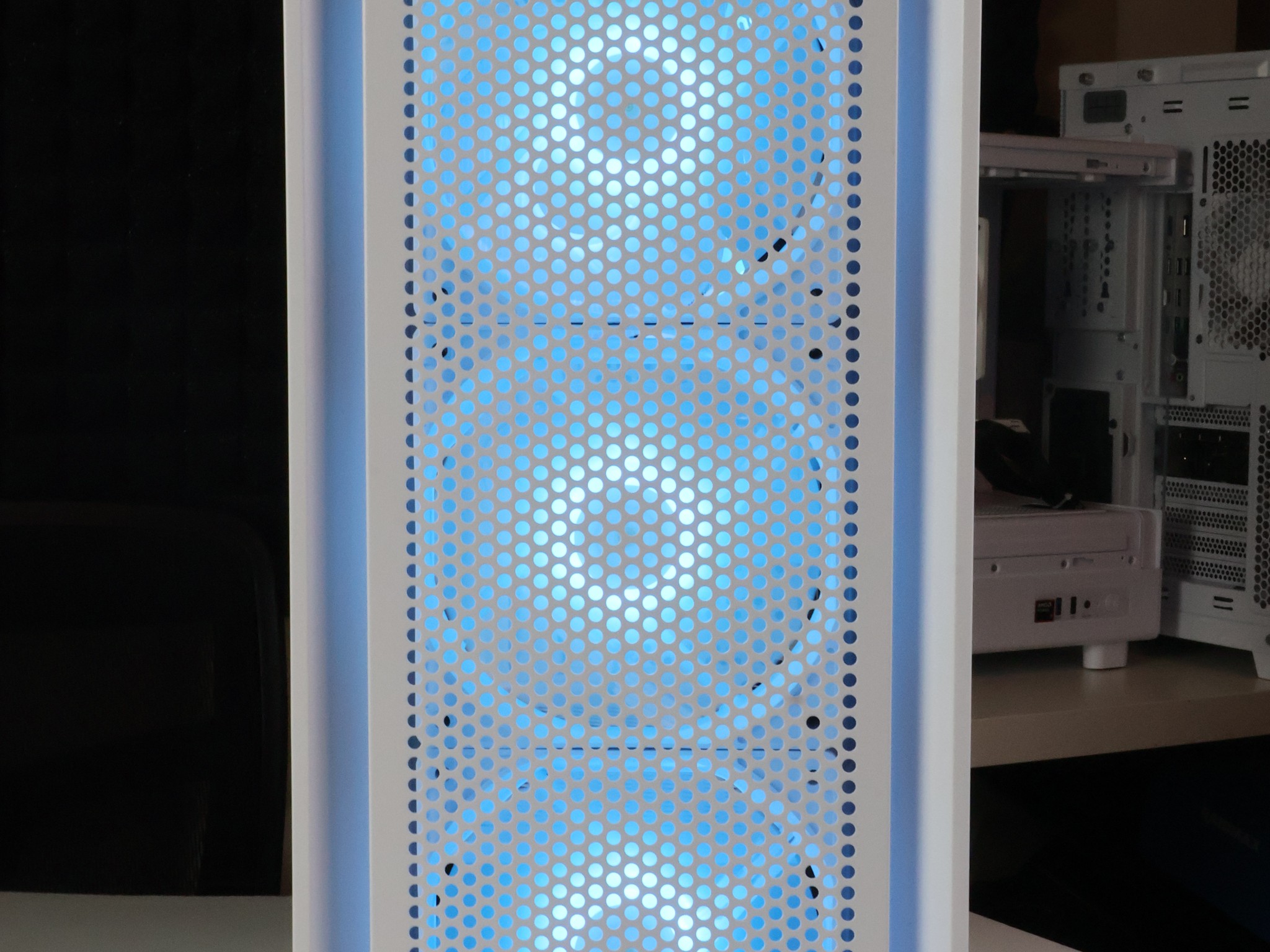 ⚪ Ryzen 7 8700F/RTX 5060 8GB Gaming/Streaming PC ⚪