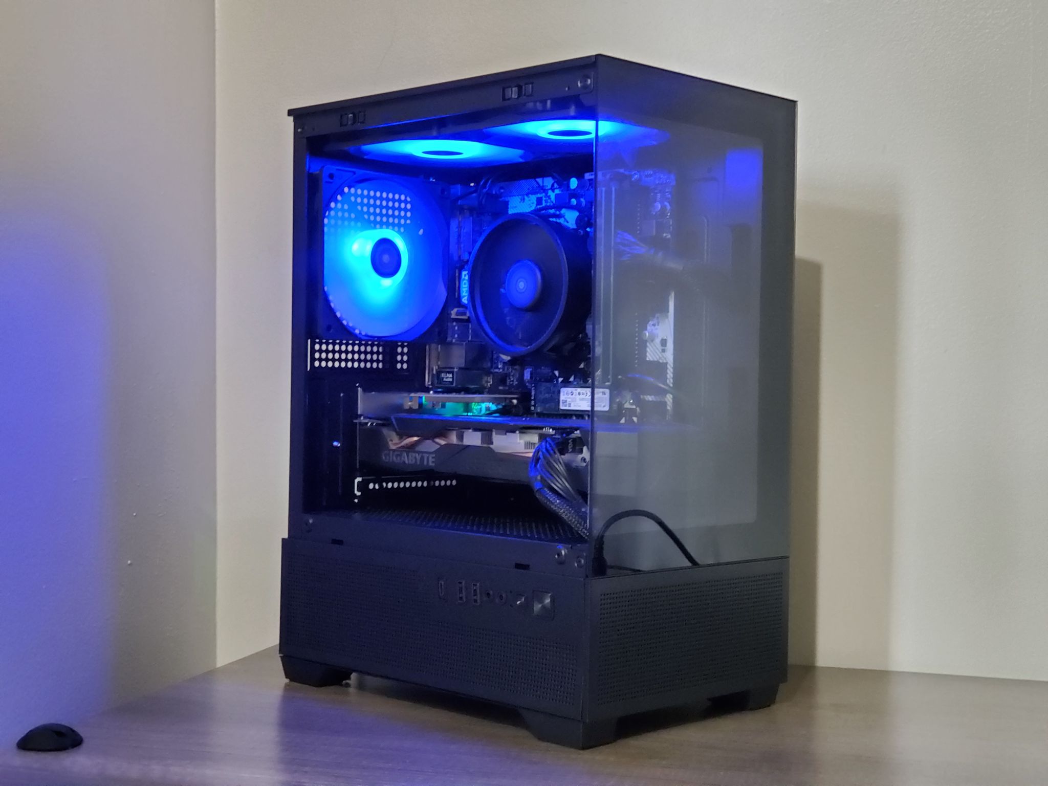 Blackout Gaming PC | Ryzen 5 2600 | RTX 2060 Super 8GB | 16GB | 480GB | ARGB | Wi-Fi + BT