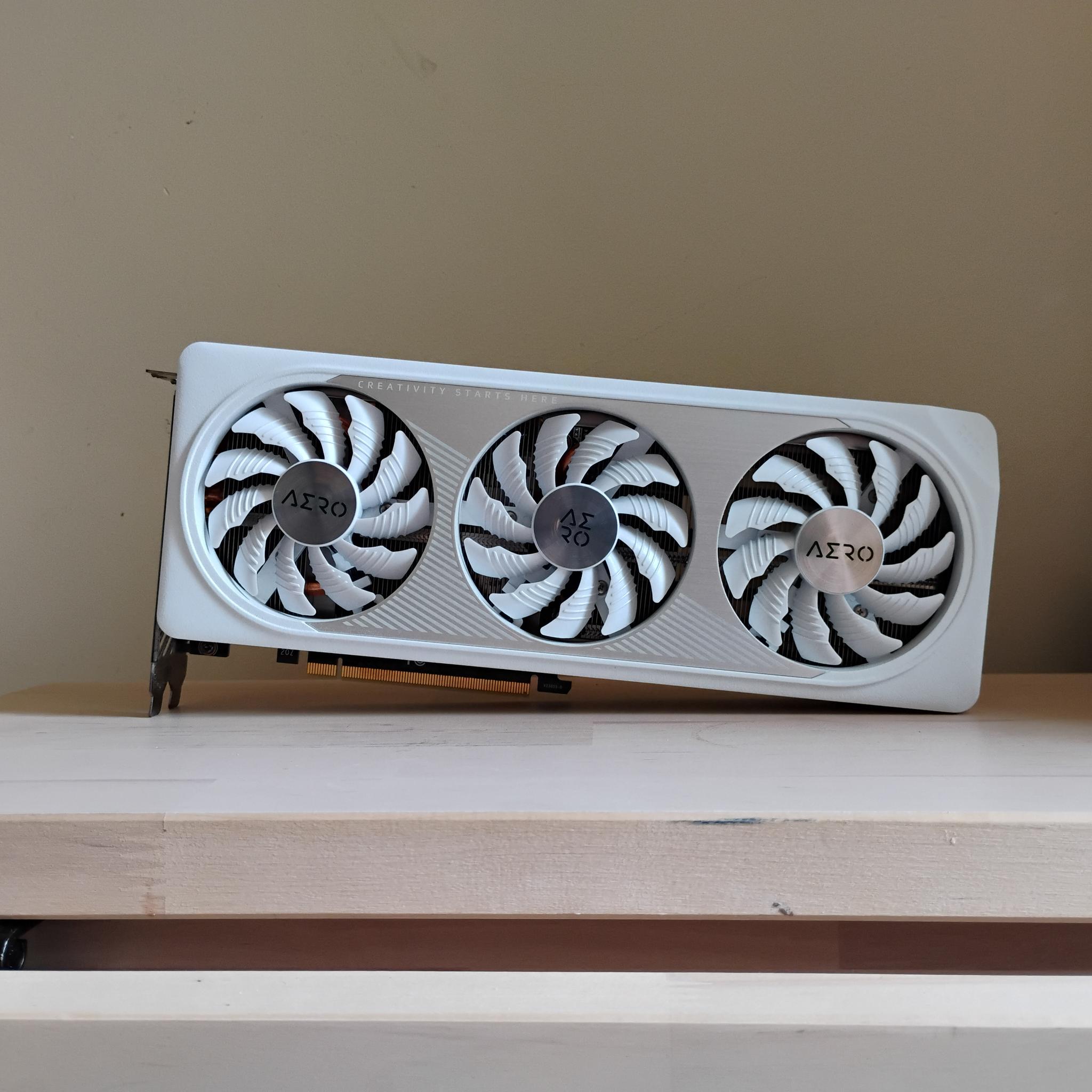 RTX 4060Ti 16gb Gigabyte Aero