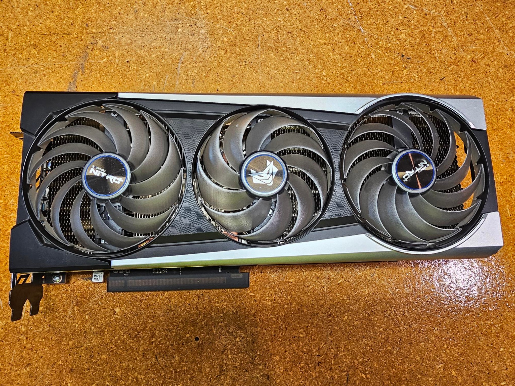 Sapphire Radeon RX 6800 XT Pulse Gaming oc 16gb gddr6