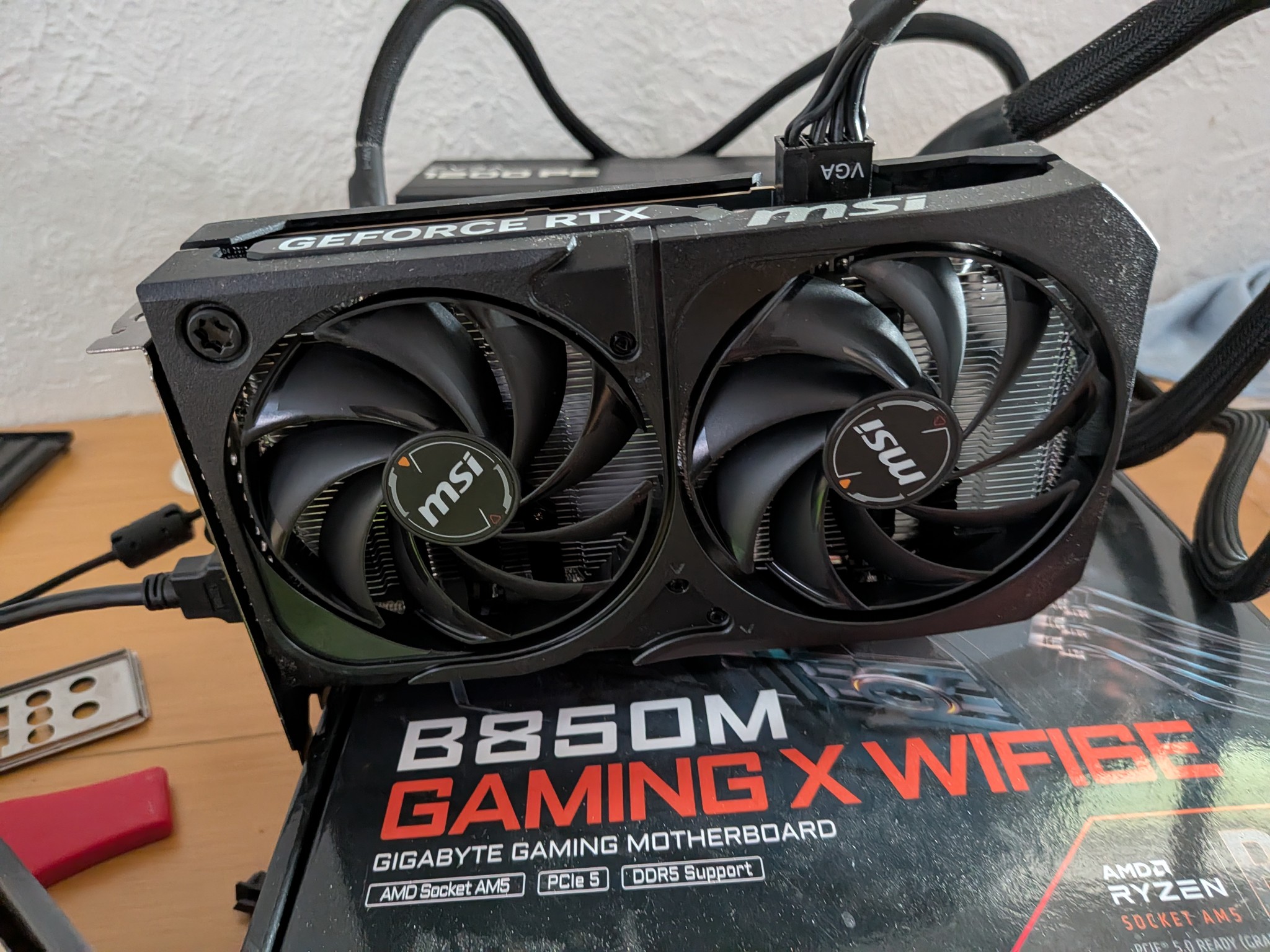 MSI SHADOW 2X RTX 5060 8G