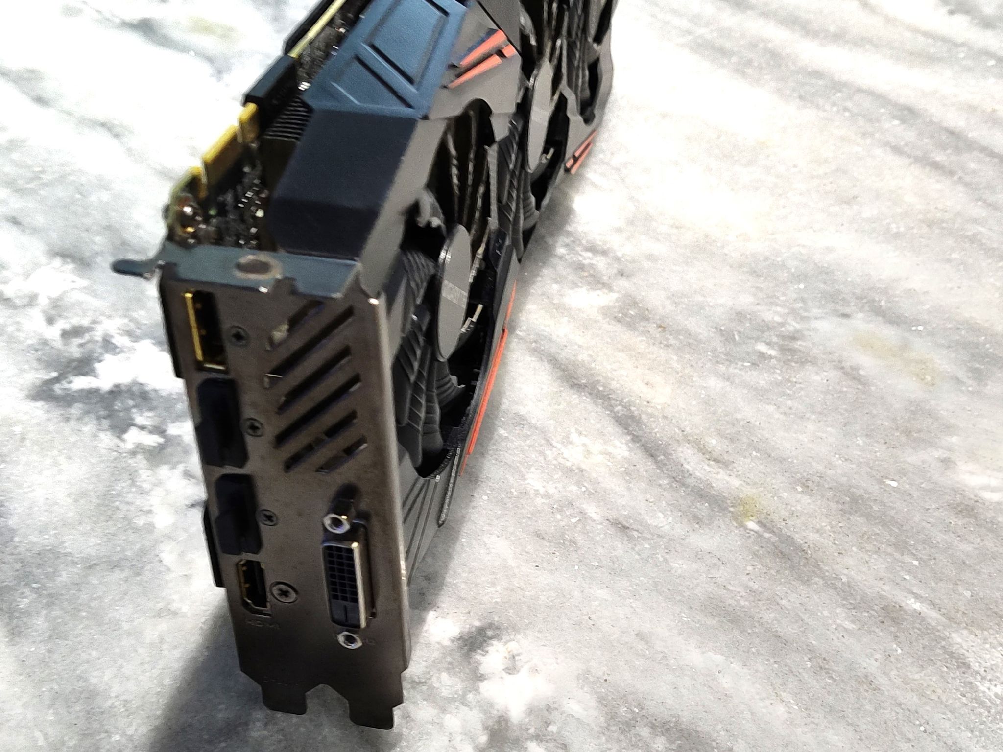 Geforce GTX 1070Ti Gigabyte Gaming 8G