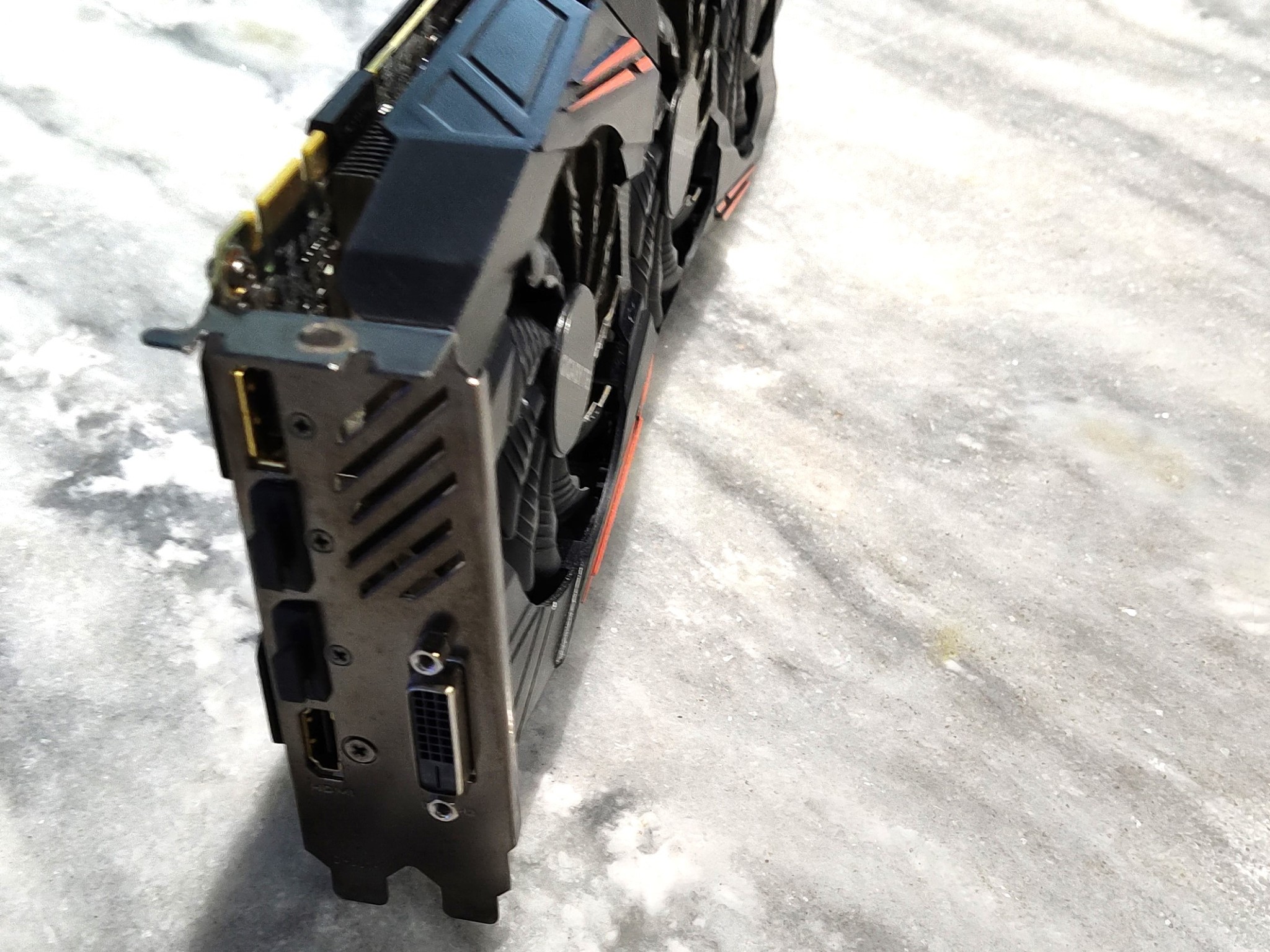 Geforce GTX 1070Ti Gigabyte Gaming 8G