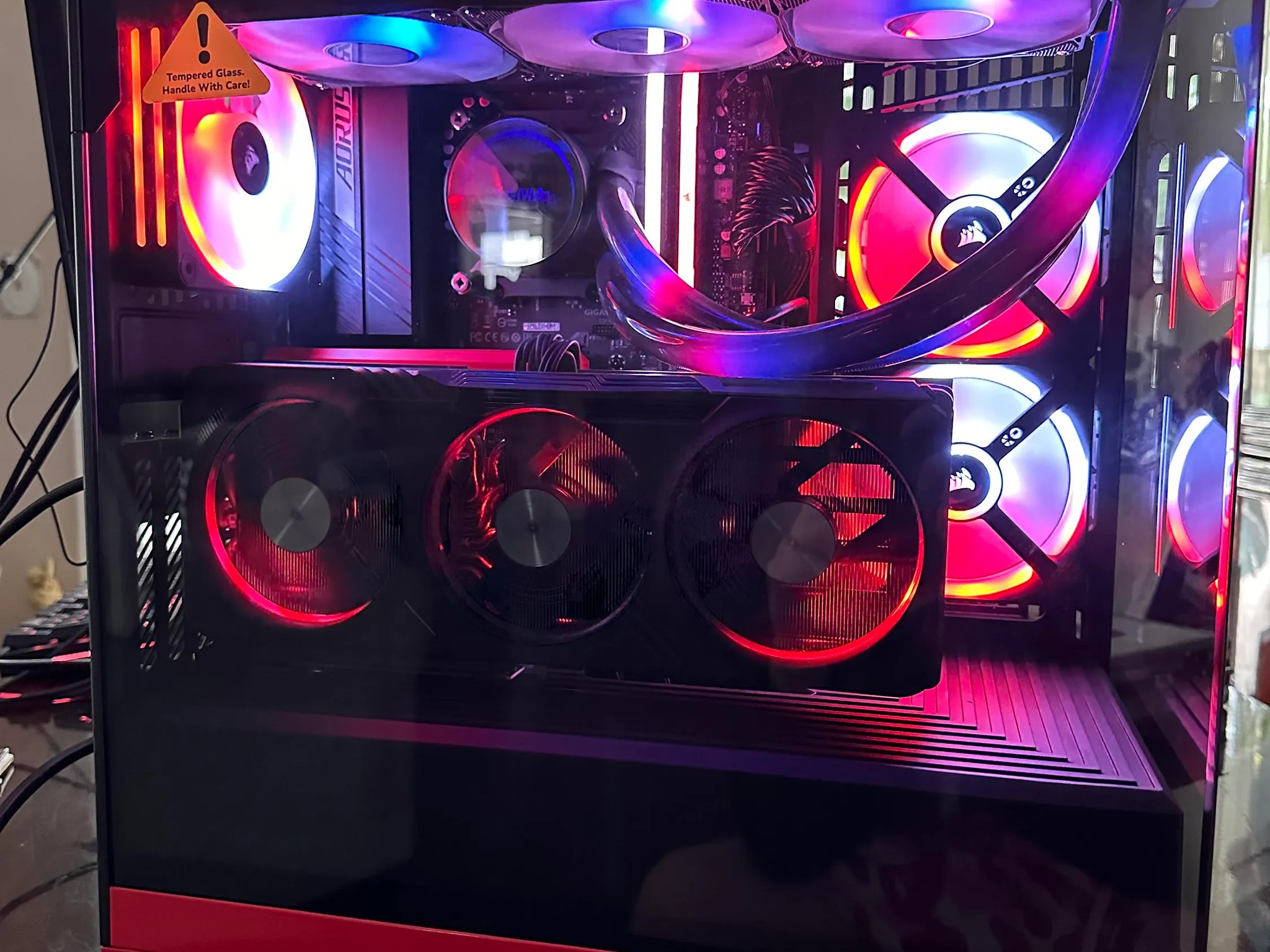WEEKEND SALE!!🔥RED ALERT🔥 4070 Ti, Ryzen 5 7600x, 32 Gb Ddr5 6000 MHz, 1 tb nvme ssd. BRAND NEW