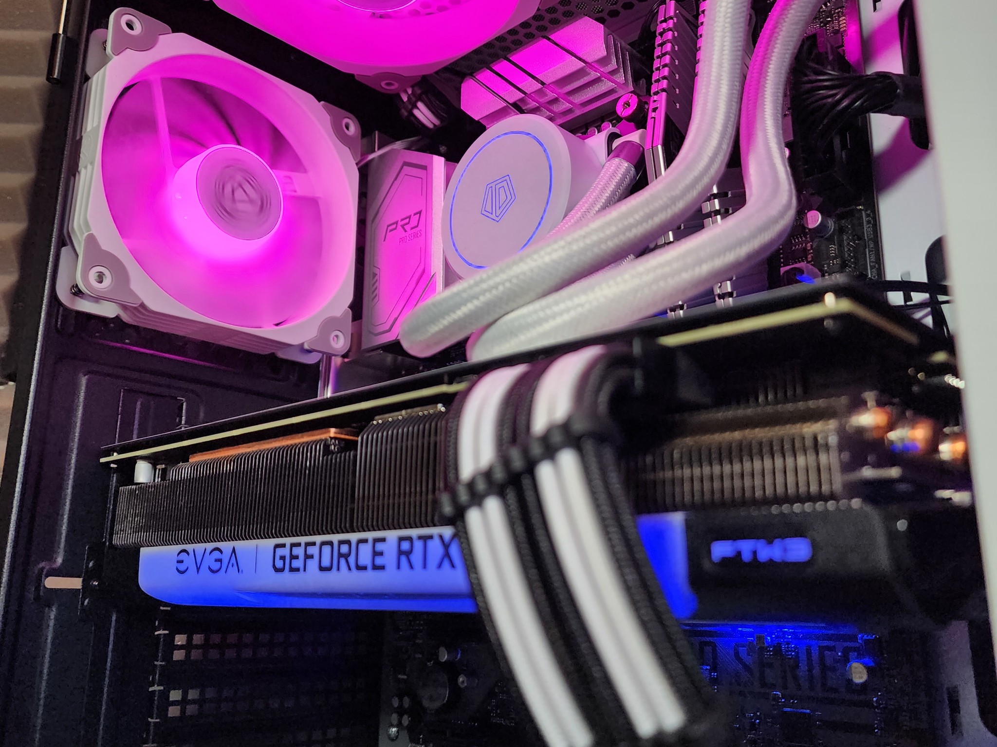 🤍💗💙 EVGA RTX 3070 FTW3 // Intel Core i5 11400 // XPG Z1 16GB 3200MHz