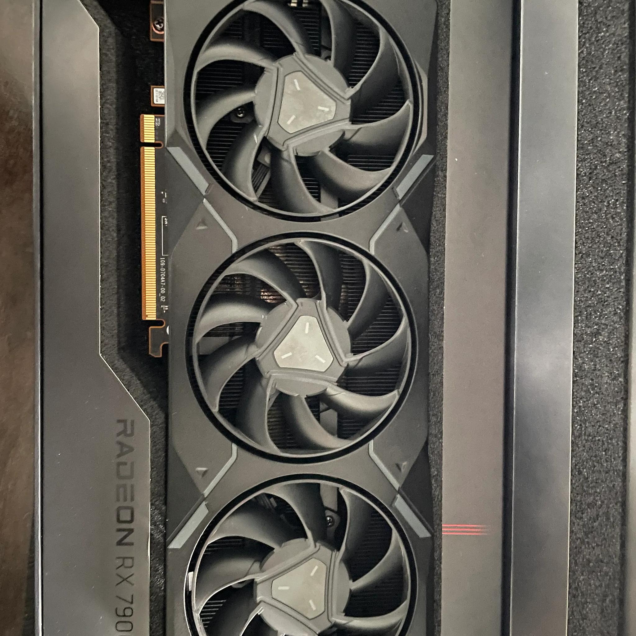 AMD Radeon RX 7900 XT Reference - Excellent Condition