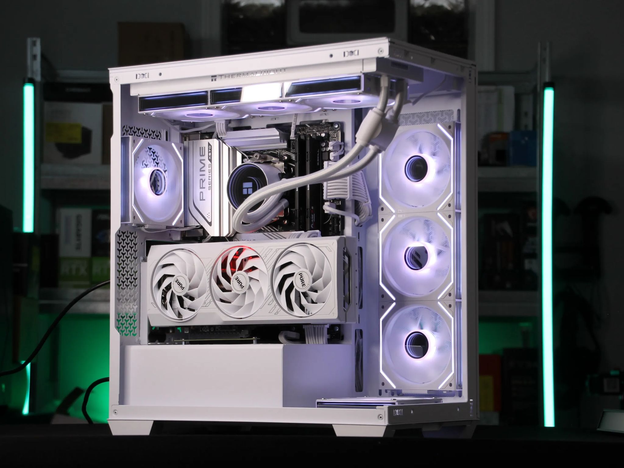 𝙊𝙈𝙀𝙂𝘼 // Ryzen 5 7500F, RX 7900 GRE // Upper Mid-Range Gaming PC