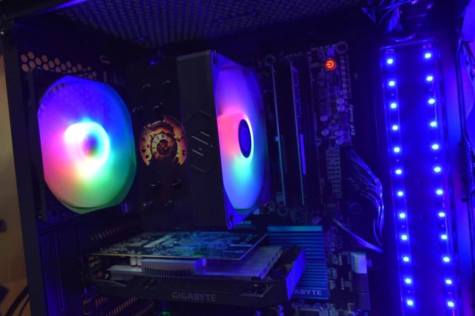 Gaming PC Intel I 7 16 RAM RTX 1650 1TB M.2+ 500 GBHHD 600 Watt PSU Wi-fi