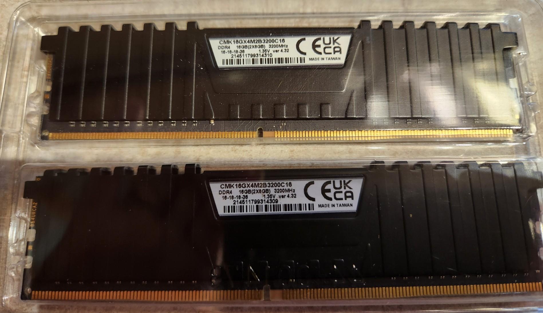 Corsair DDR4 Vengence LPX 16GB (2x8GB) kit