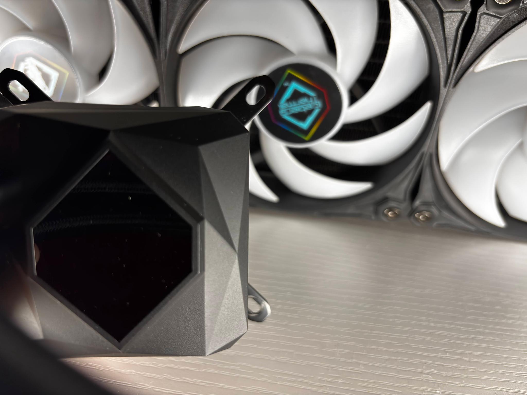 Iceberg Thermal Liquid RGB CPU Cooler/AIO - Supports AMD & Intel - IceFLOE OASIS 360 76.74 CFM