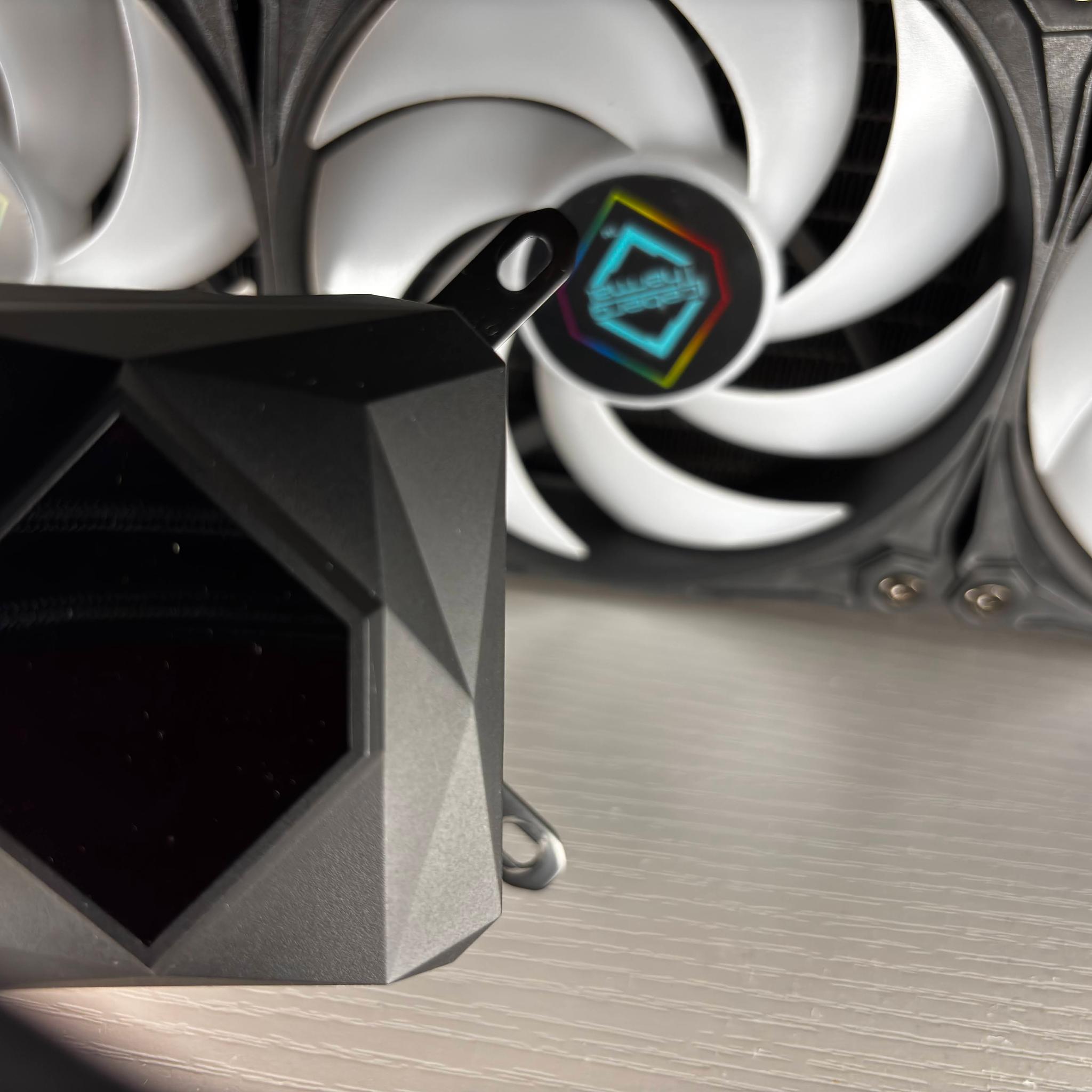 Iceberg Thermal Liquid RGB CPU Cooler/AIO - Supports AMD & Intel - IceFLOE OASIS 360 76.74 CFM