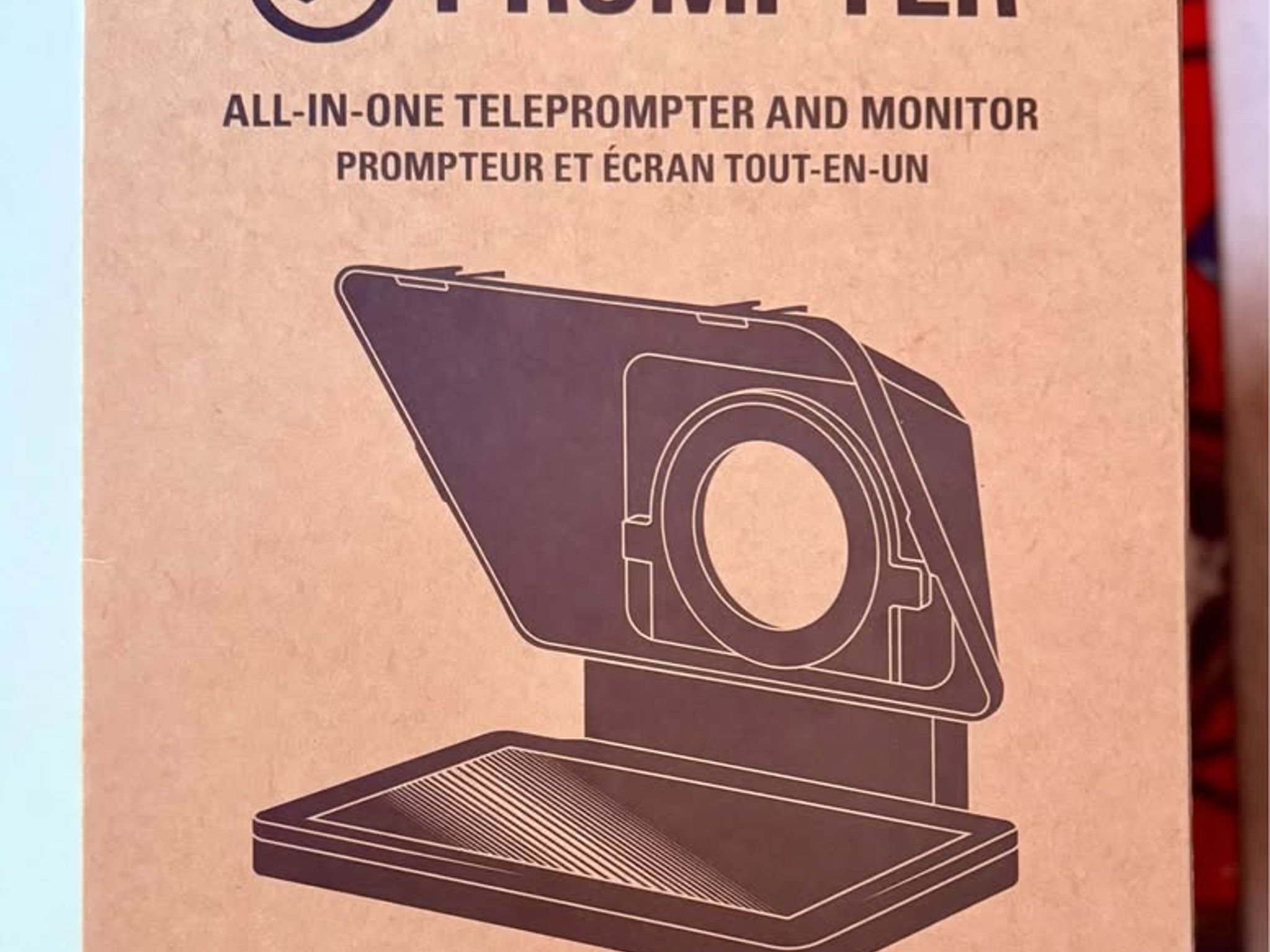 Elgato Prompter | Teleprompter with Built-in Screen | Complete in Box