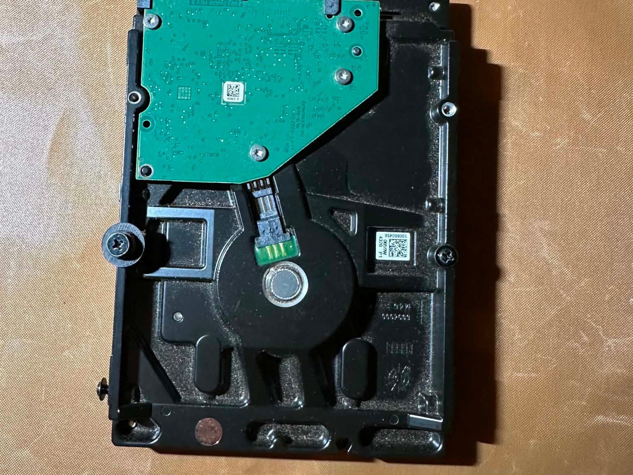 Seagate BarraCuda 1TB 7200RPM 3.5” SATA Hard Drive ST1000DM010
