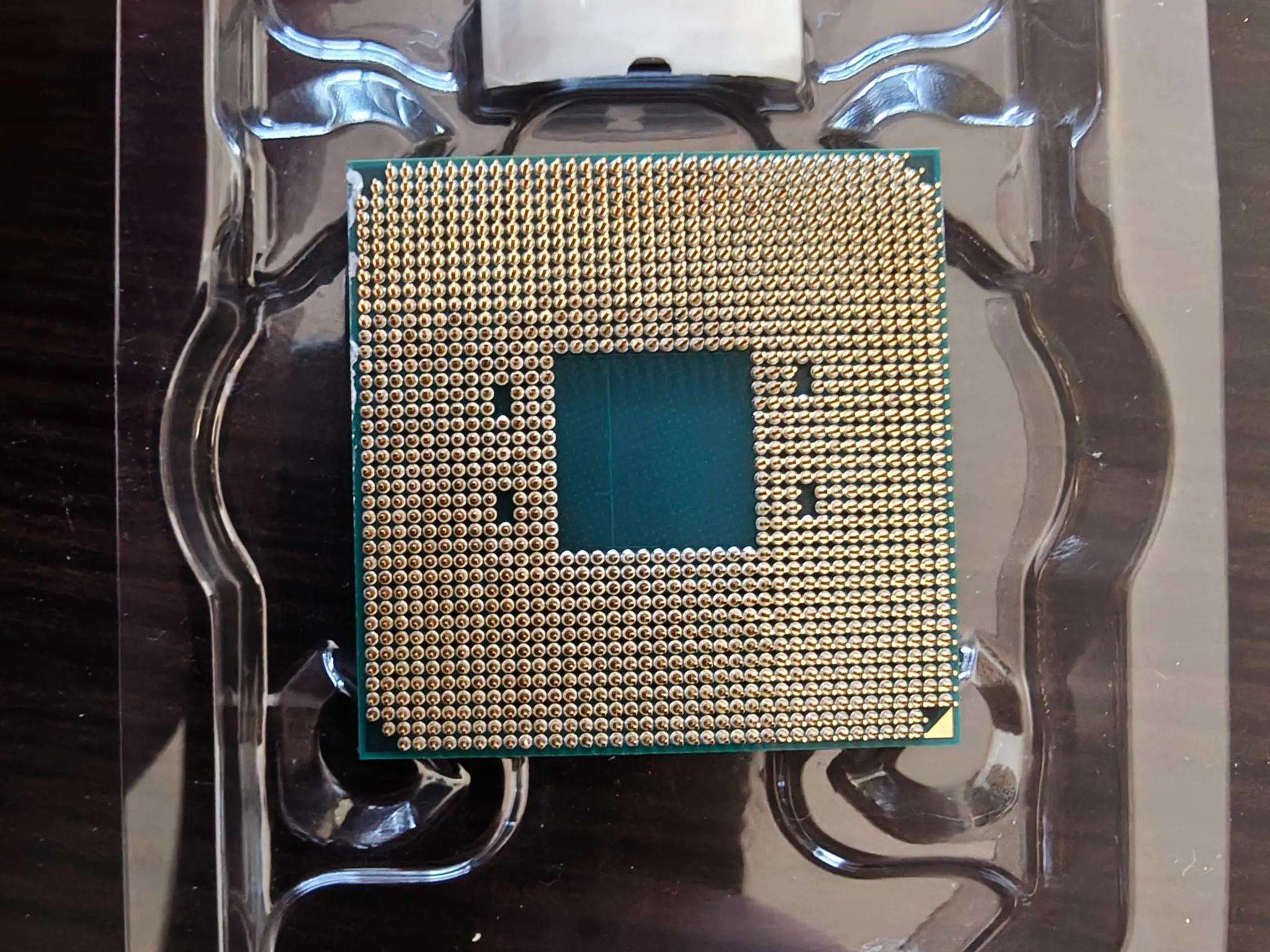 AMD 7 5800X3D