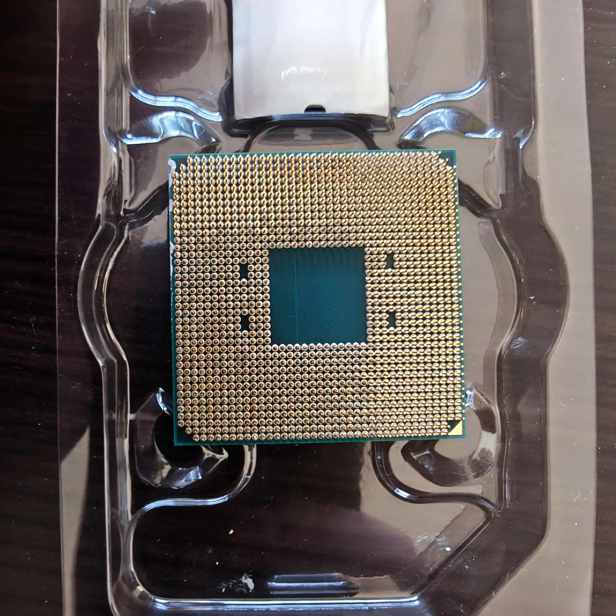 AMD 7 5800X3D