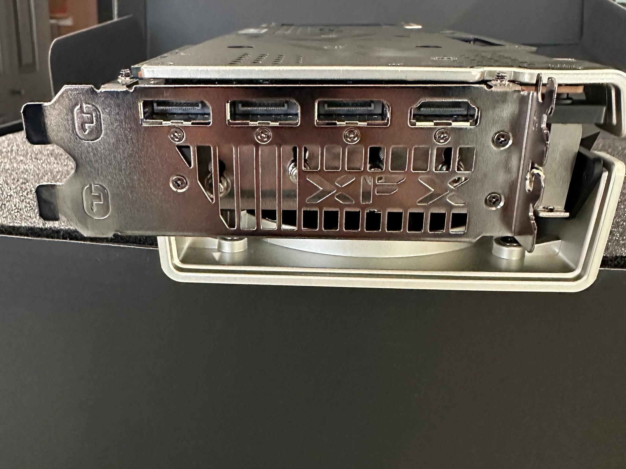XFX Speedster MERC319 AMD Radeon RX 6900 XT!