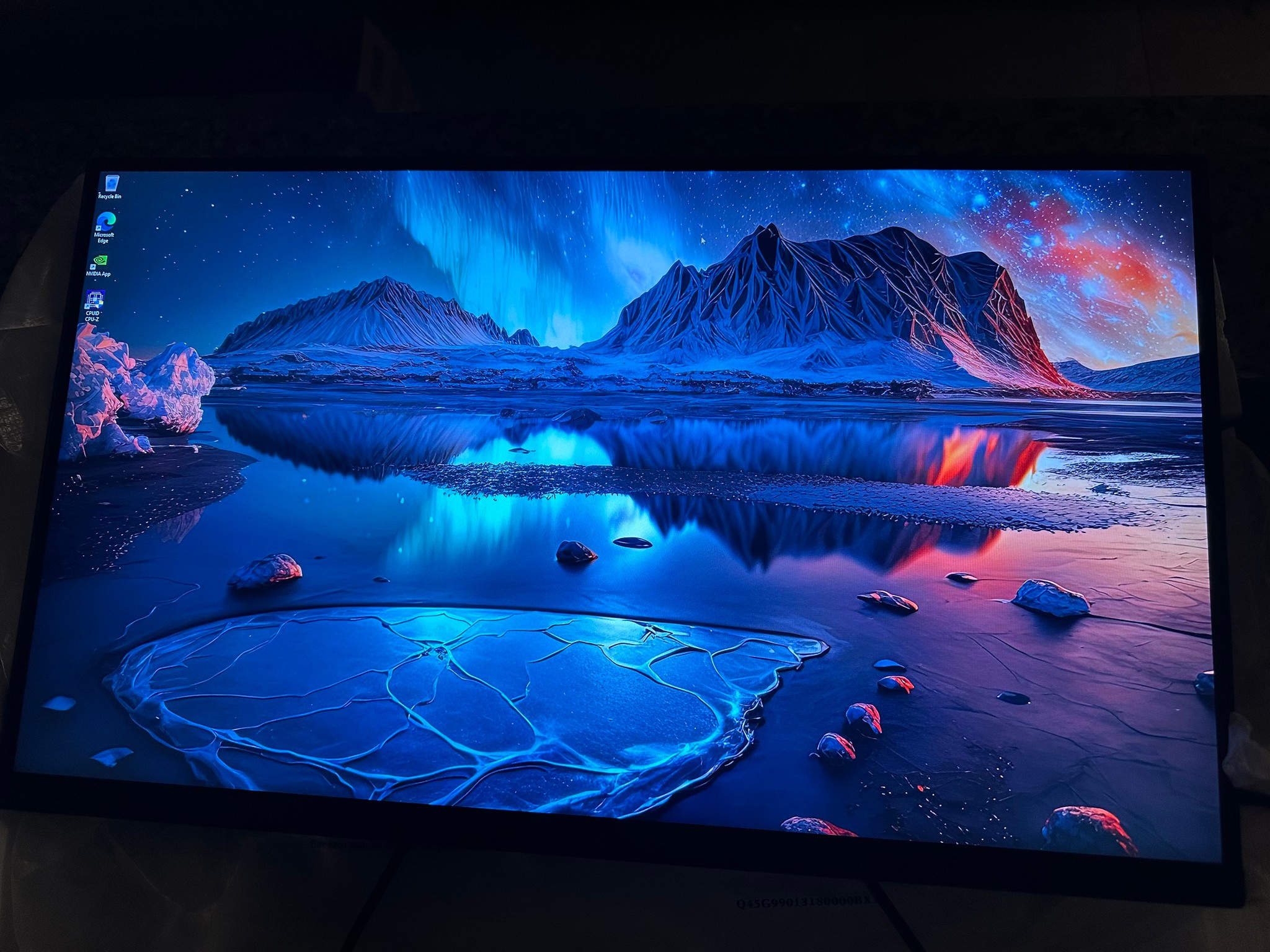 New LG - 27" Monitor QHD (2560 x 1440)  IPS 100Hz