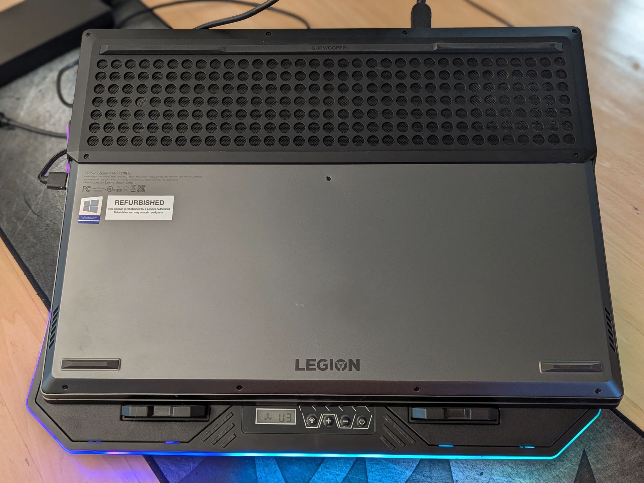 🔥 Lenovo Legion Y740 17" – RTX 2080 Gaming Beast + RGB Stand 💻