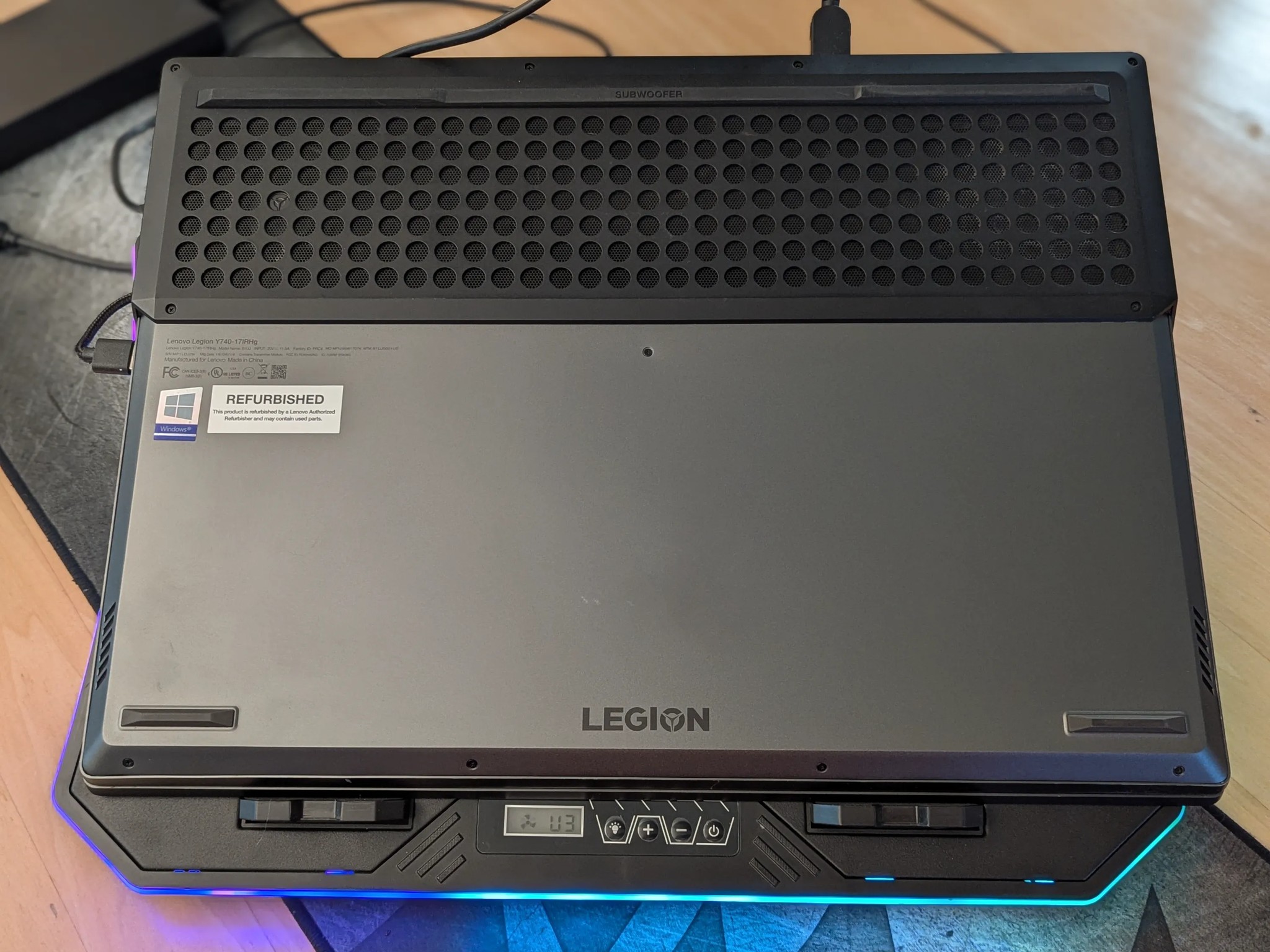 🔥 Lenovo Legion Y740 17" – RTX 2080 Gaming Beast + RGB Stand 💻