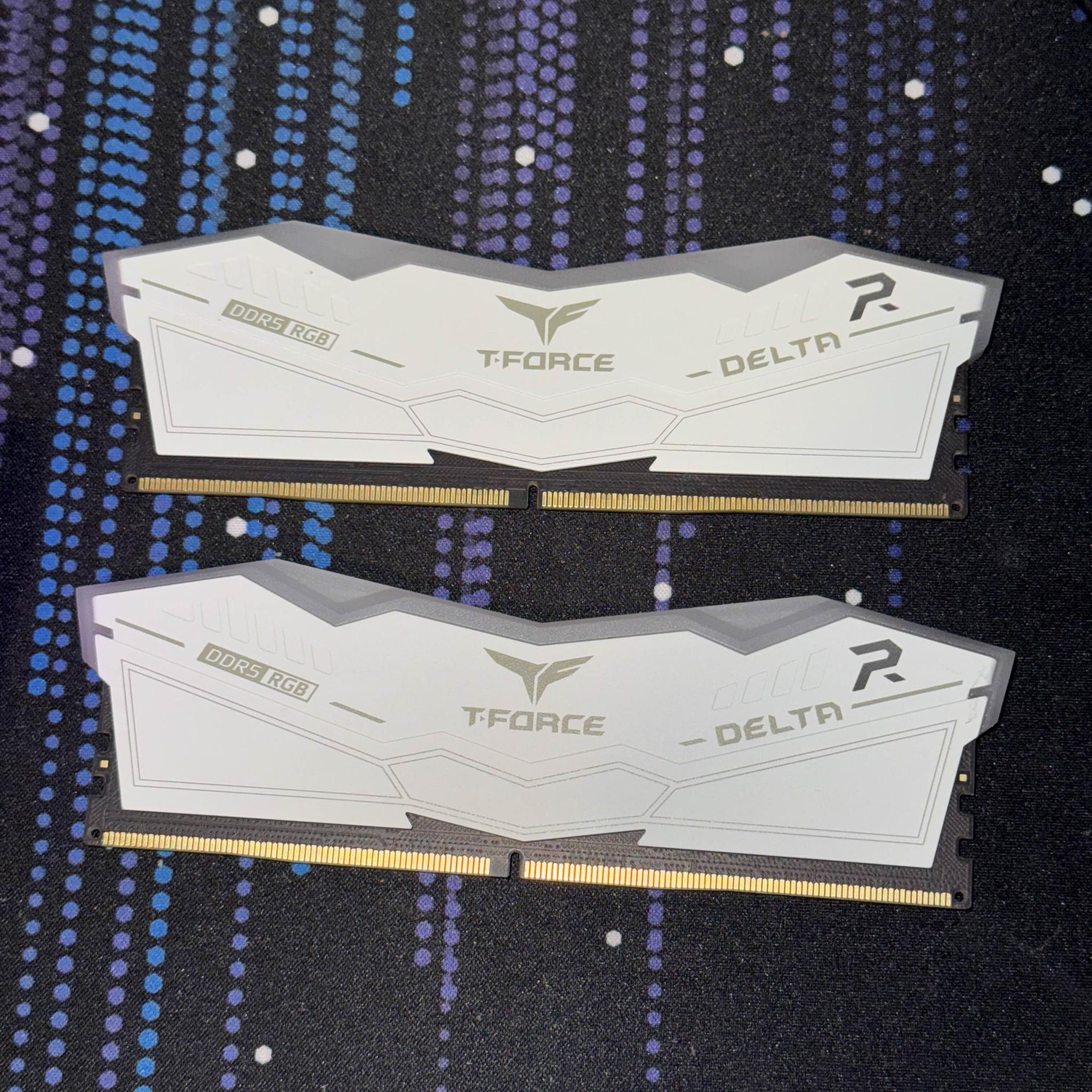 32GB DDR5-6000 (2x16 ) TForce Delta RGB White TeamGroup