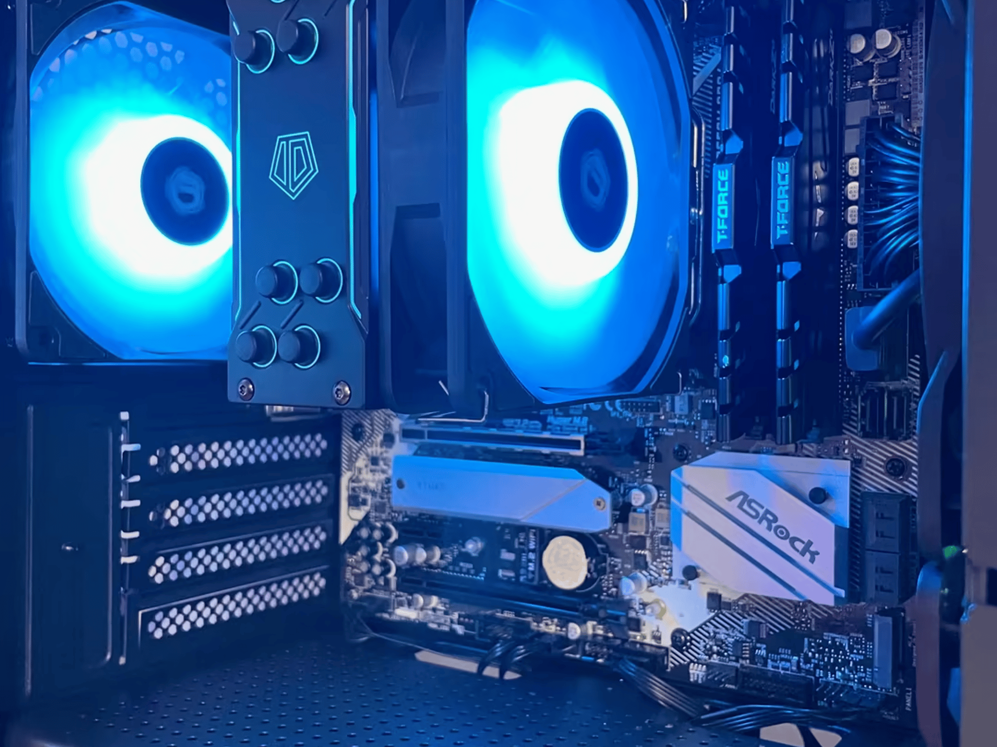 Custom APU 5600G Build, Ready for all Future Upgrades