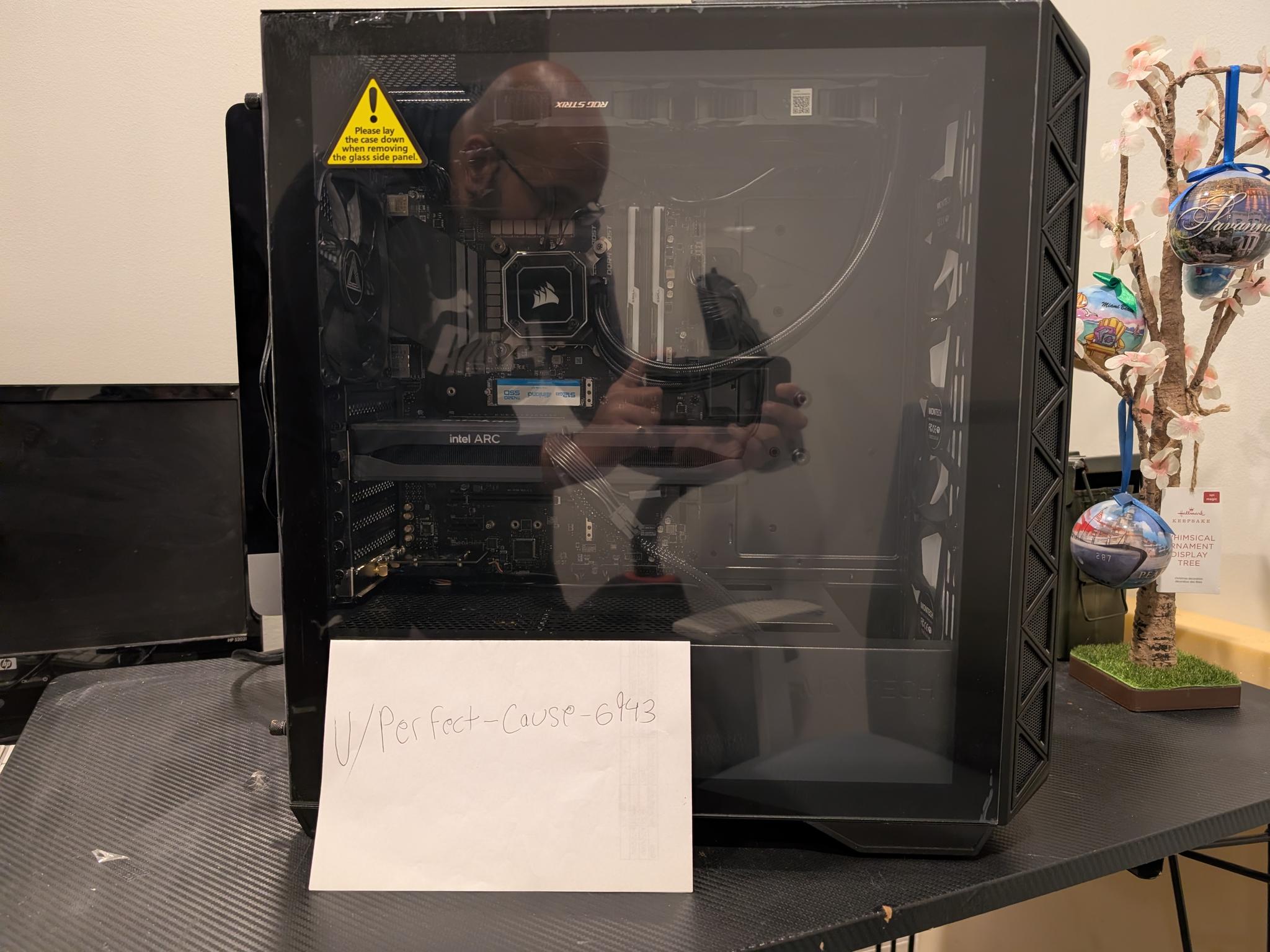 Intel Arc B580 Budget Gaming PC with i7-10700k