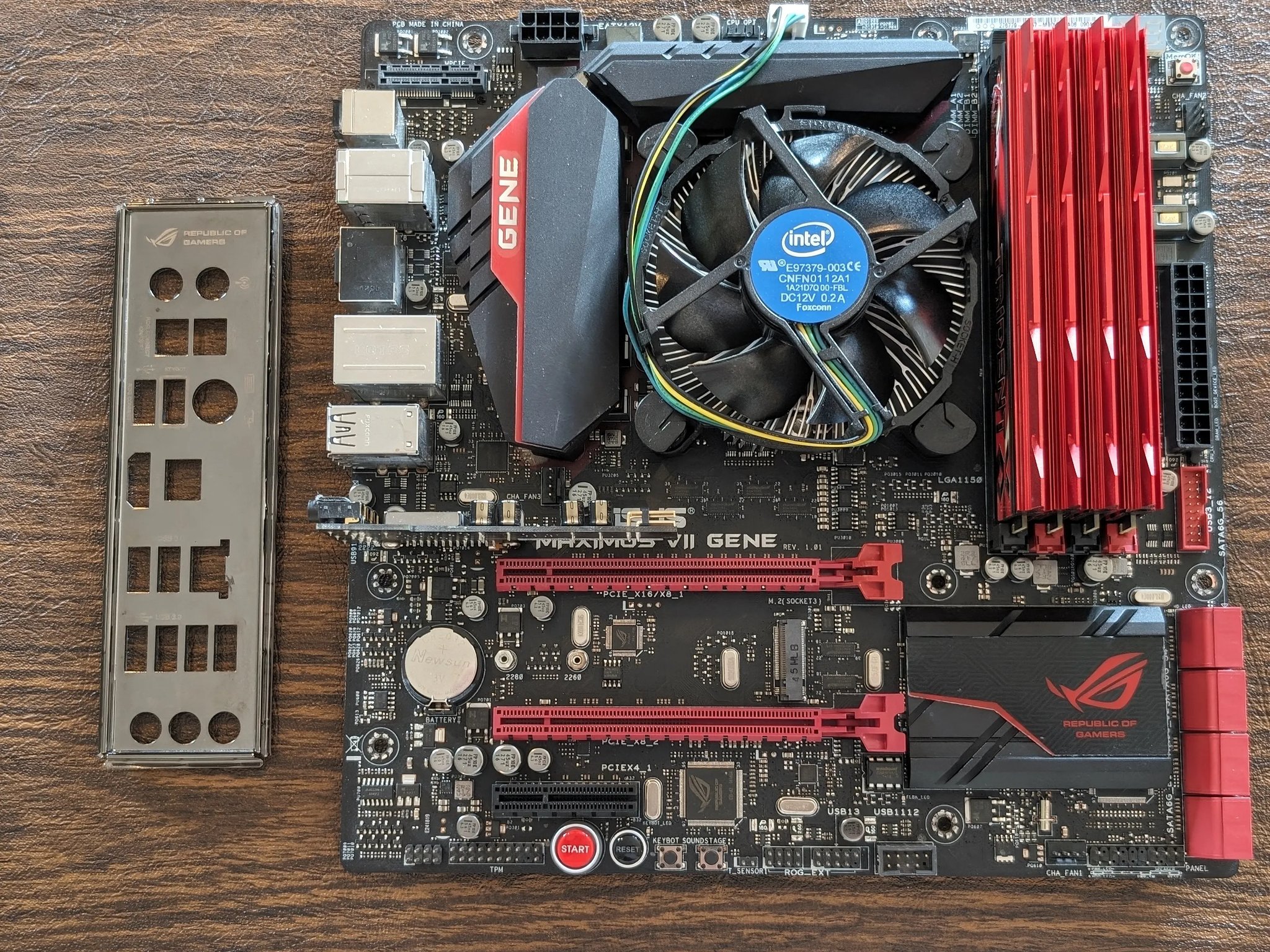 Combo: ASUS MAXIMUS VII GENE Z97 mATX Motherboard w/ Intel 4790k CPU and 32gb G.Skill 2400mhz
