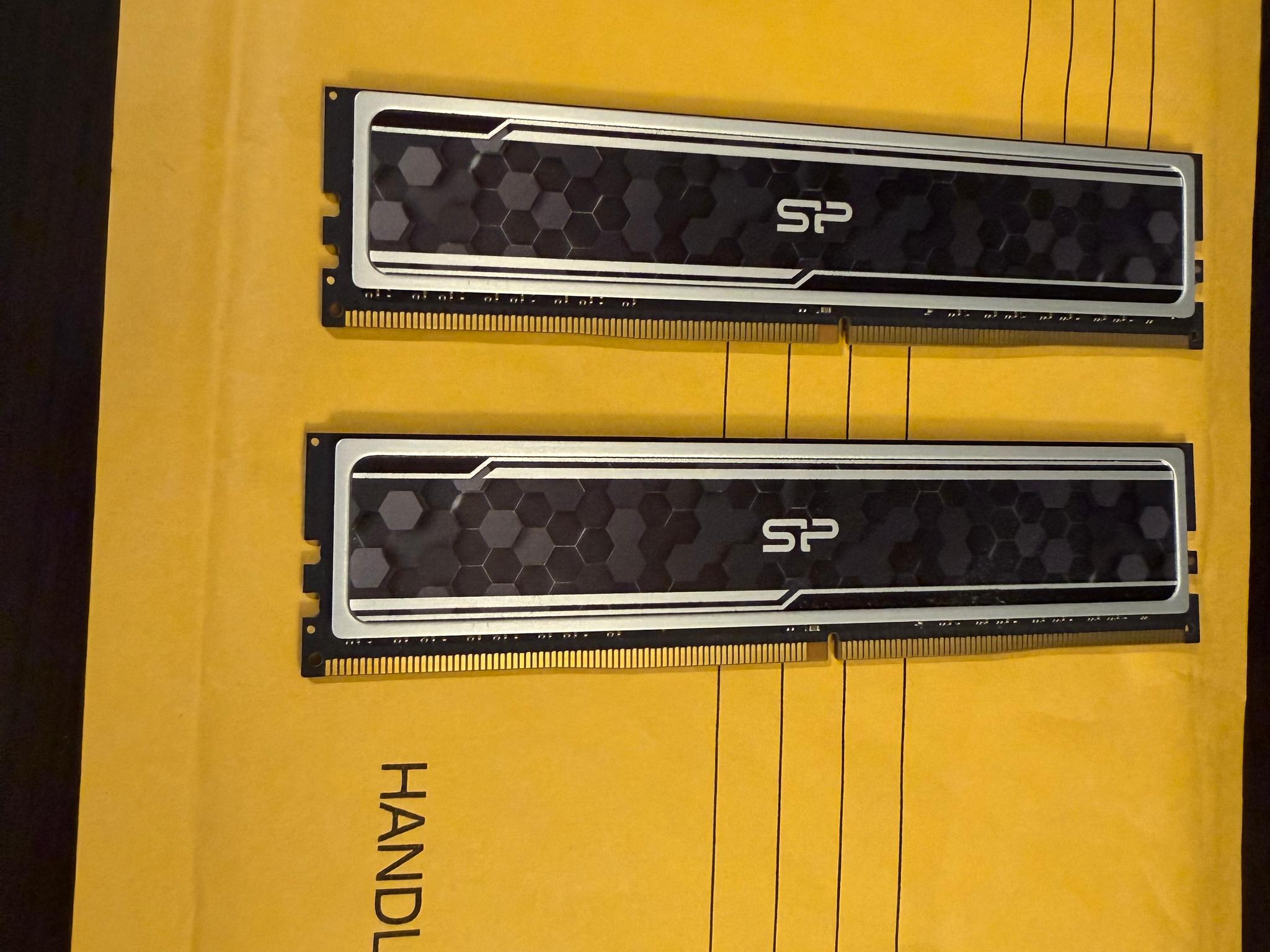 16GB DDR4 3200
