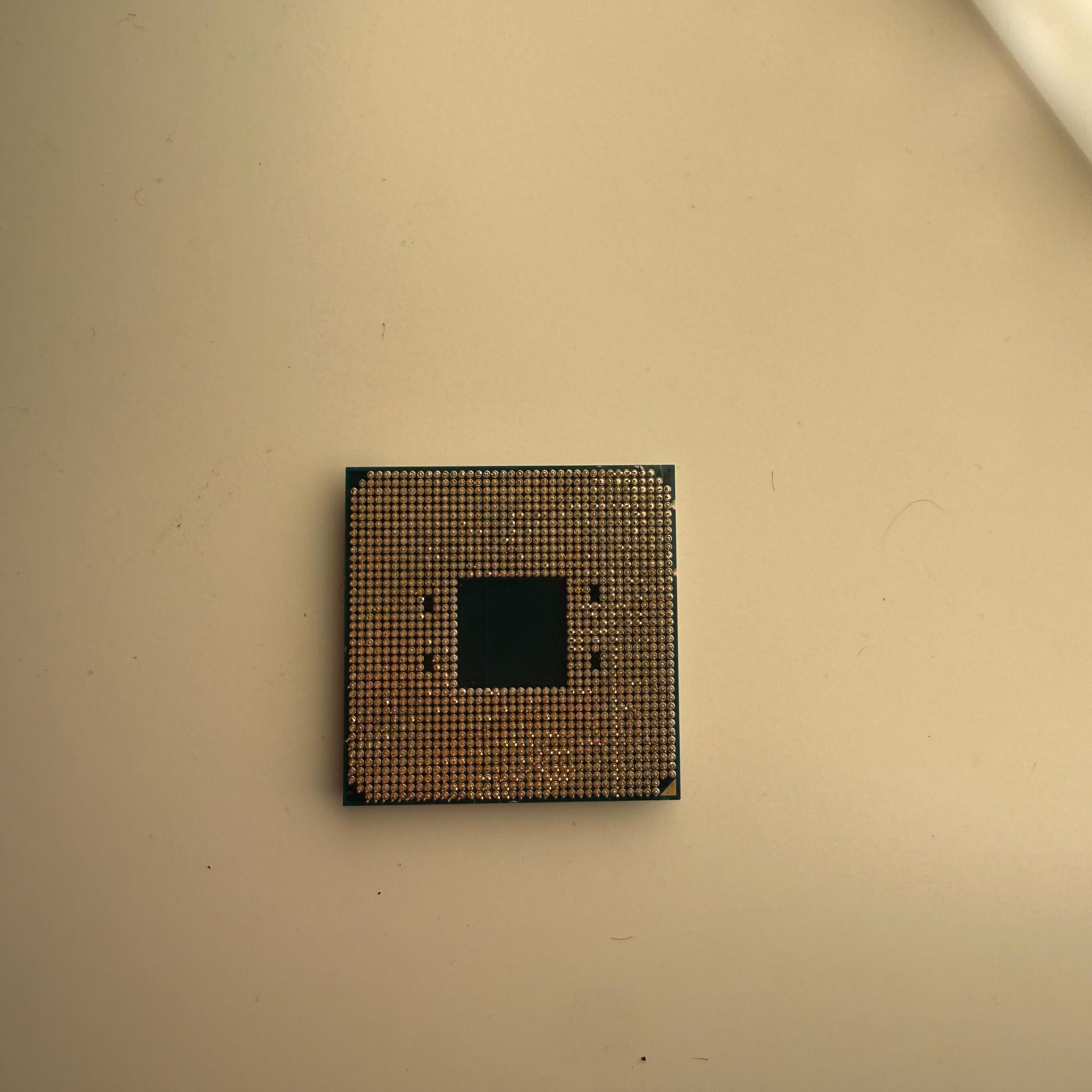 AMD Ryzen 5 5600X