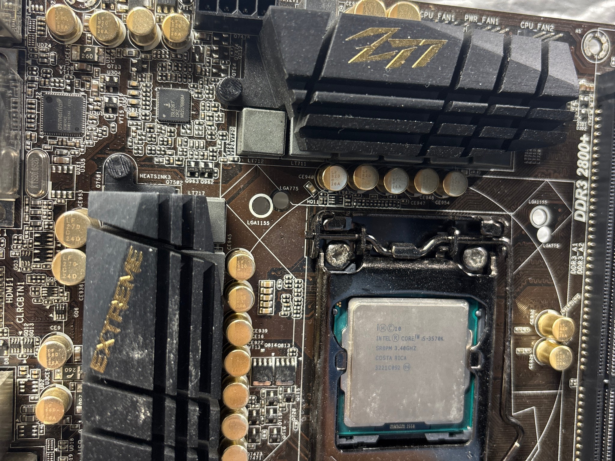 ASRock Z77 Extreme4 + Intel i5-3570K LGA1155 DDR3 (Tested Working)