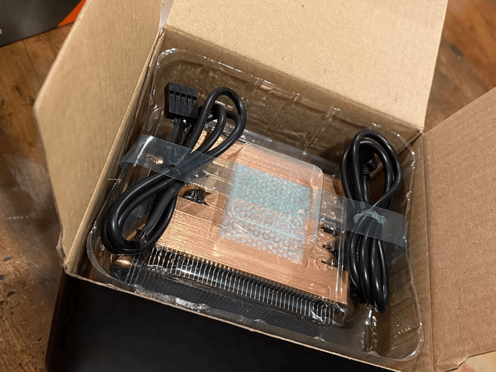 Ryzen 5 3600 6-Core + New AMD Wraith LED RGB Cooler - Excellent Condition