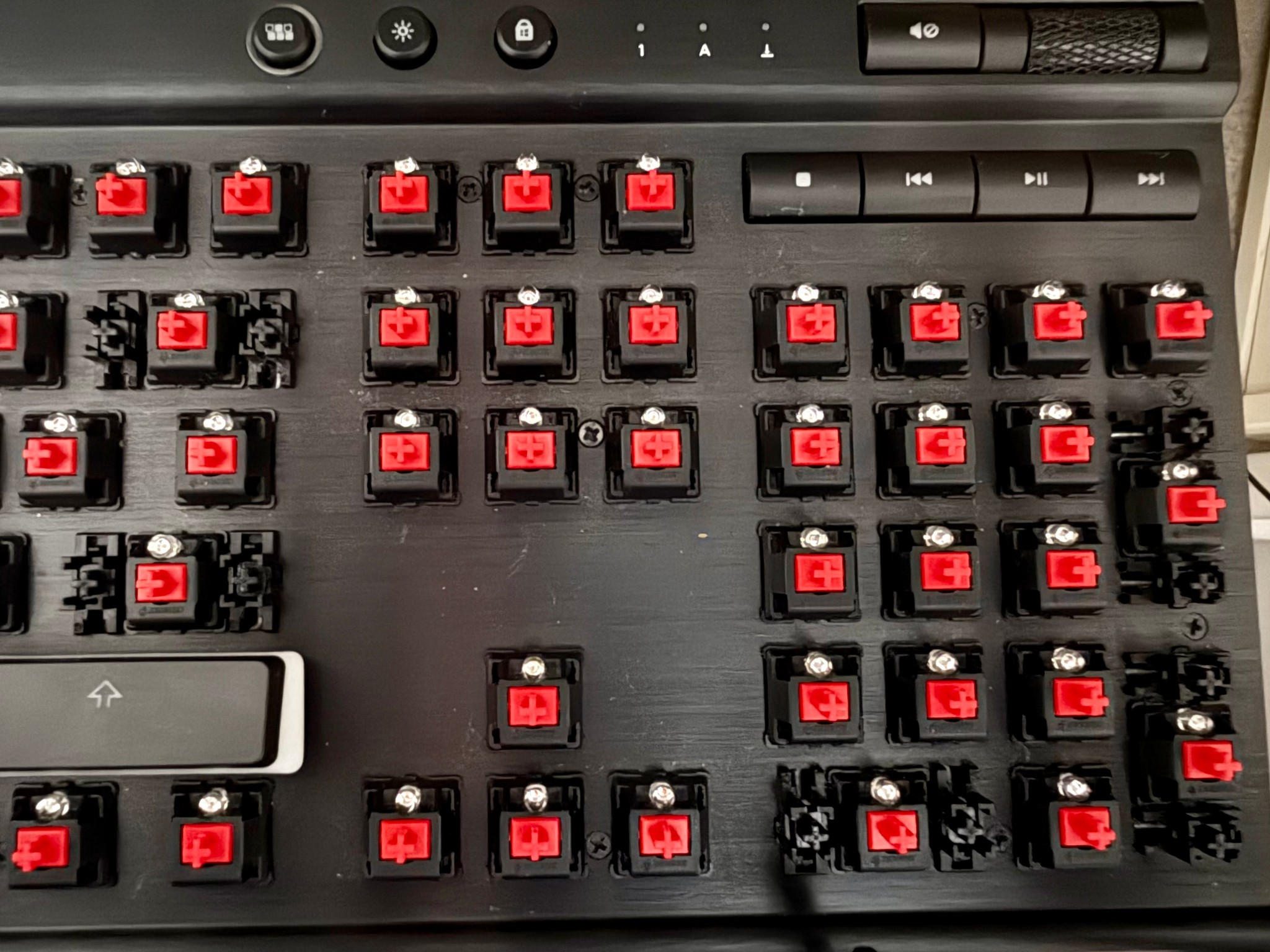 Corsair Vengeance K70 Mechanical Gaming Keyboard